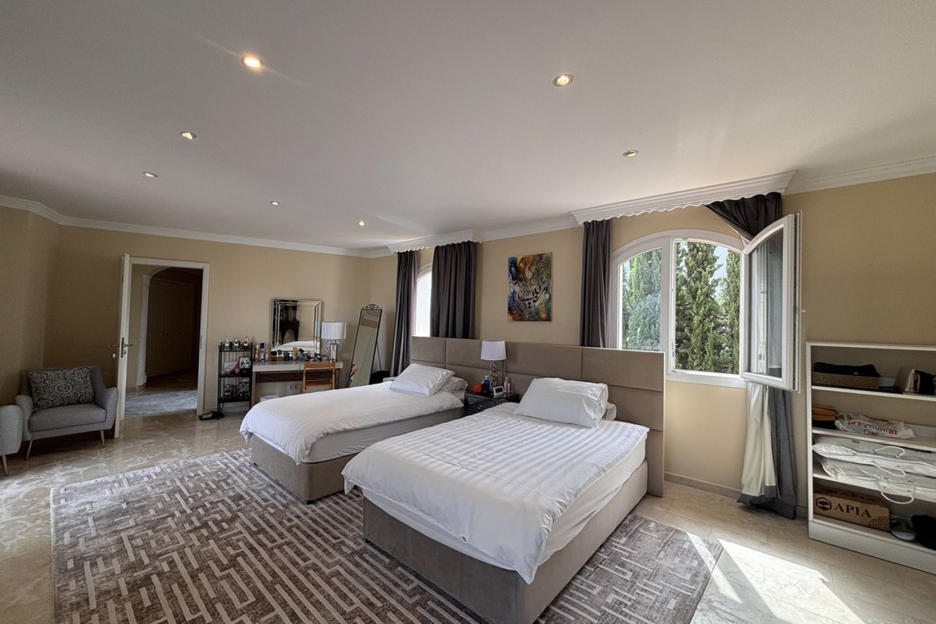 Resale - House - Detached Villa - Estepona - Selwo