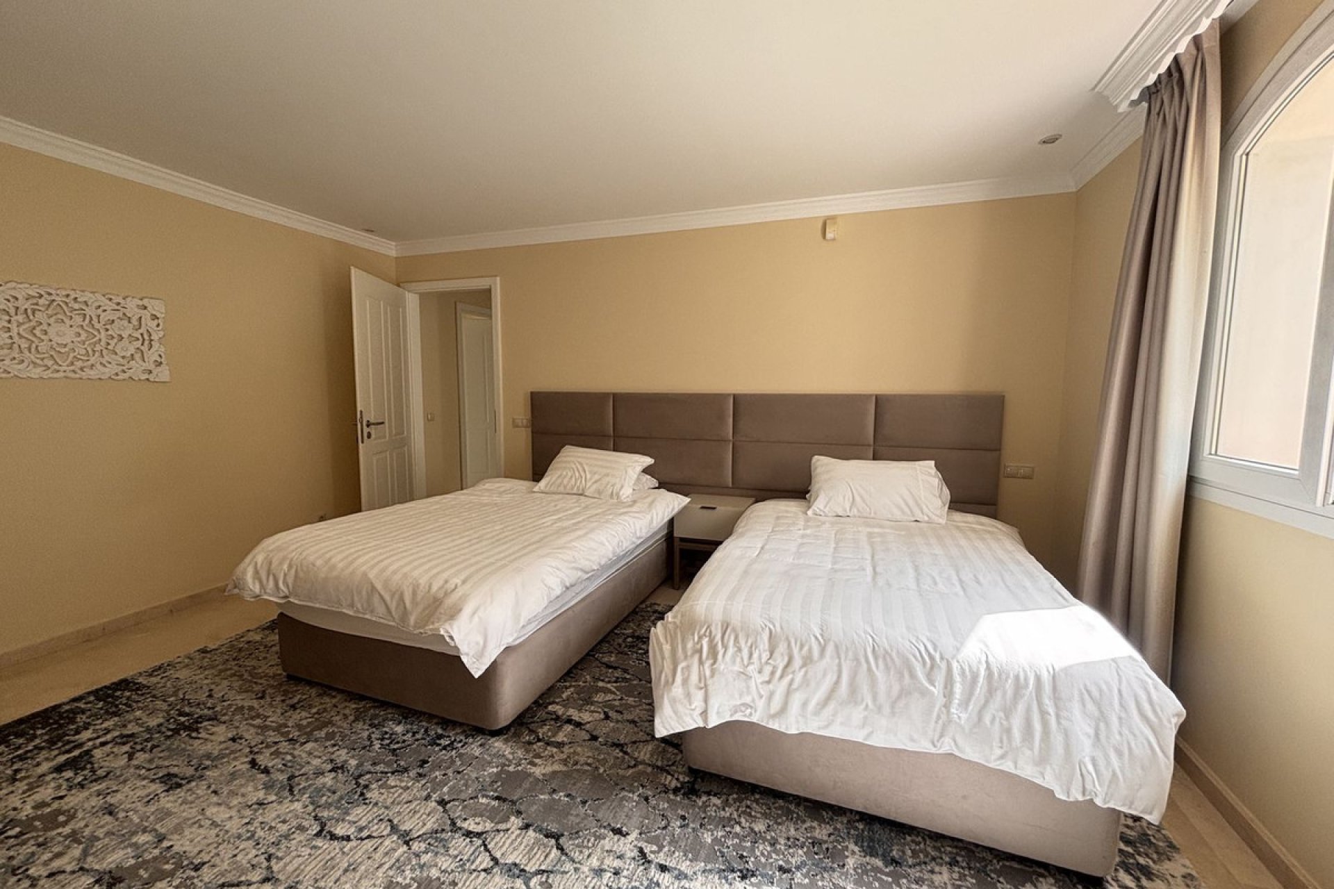 Resale - House - Detached Villa - Estepona - Selwo