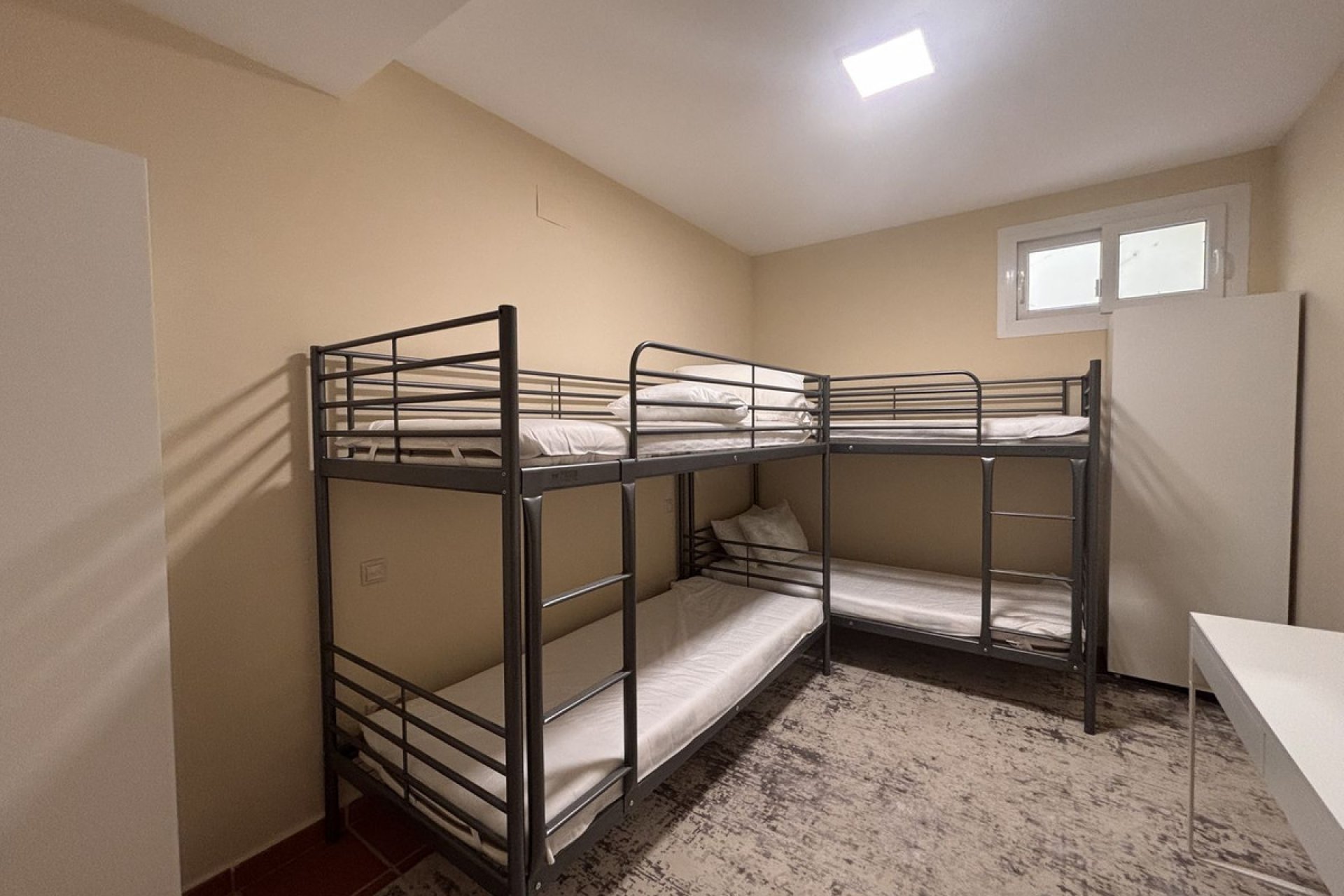 Resale - House - Detached Villa - Estepona - Selwo