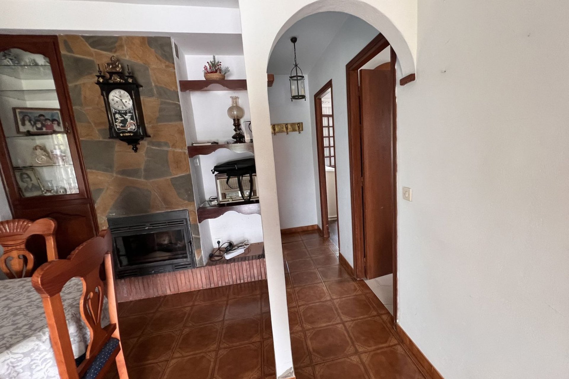 Resale - House - Detached Villa - Estepona - Selwo