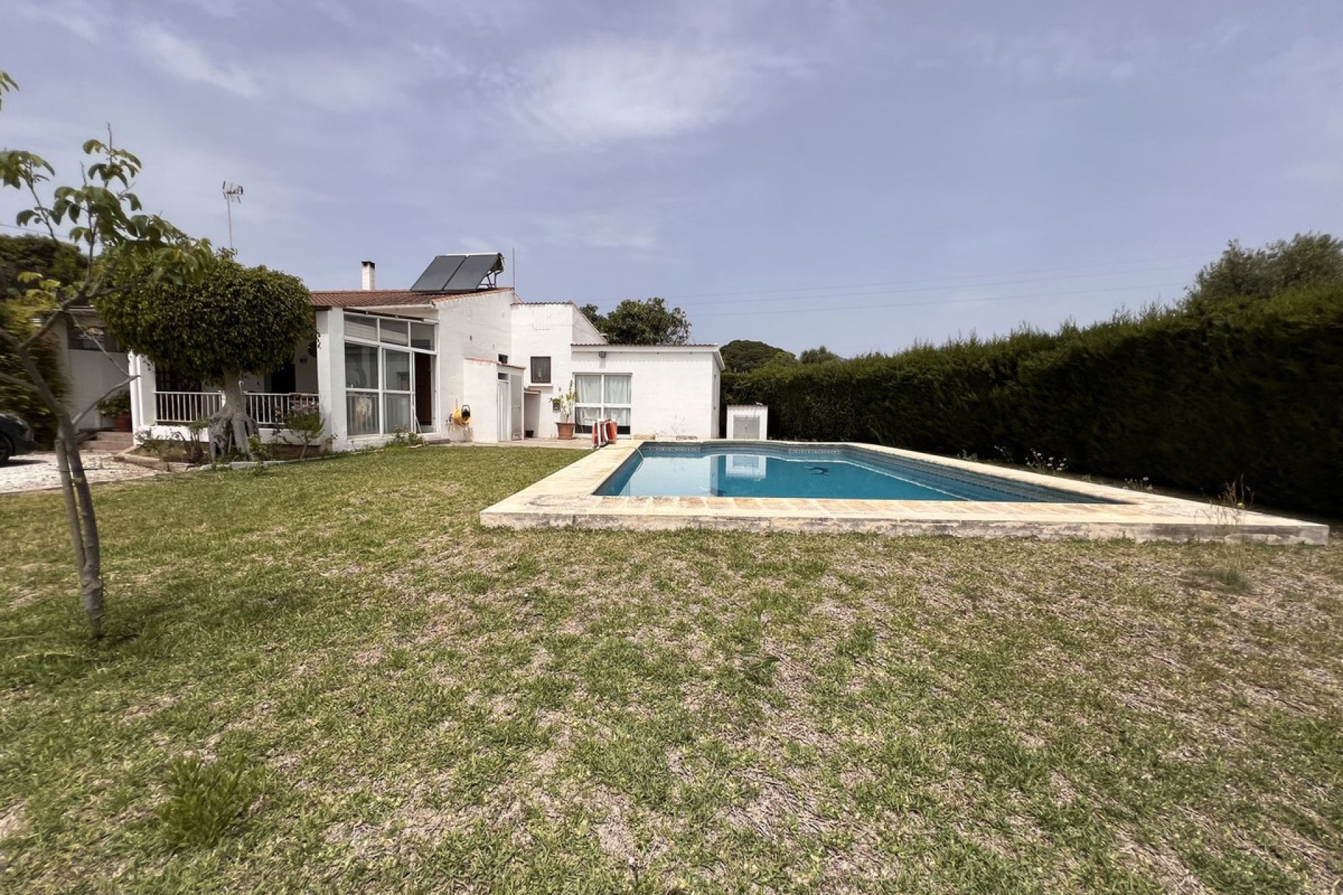 Resale - House - Detached Villa - Estepona - Selwo