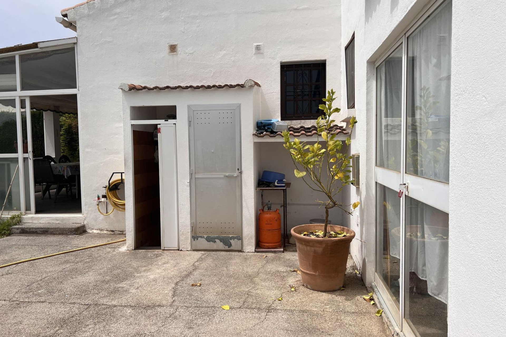 Resale - House - Detached Villa - Estepona - Selwo