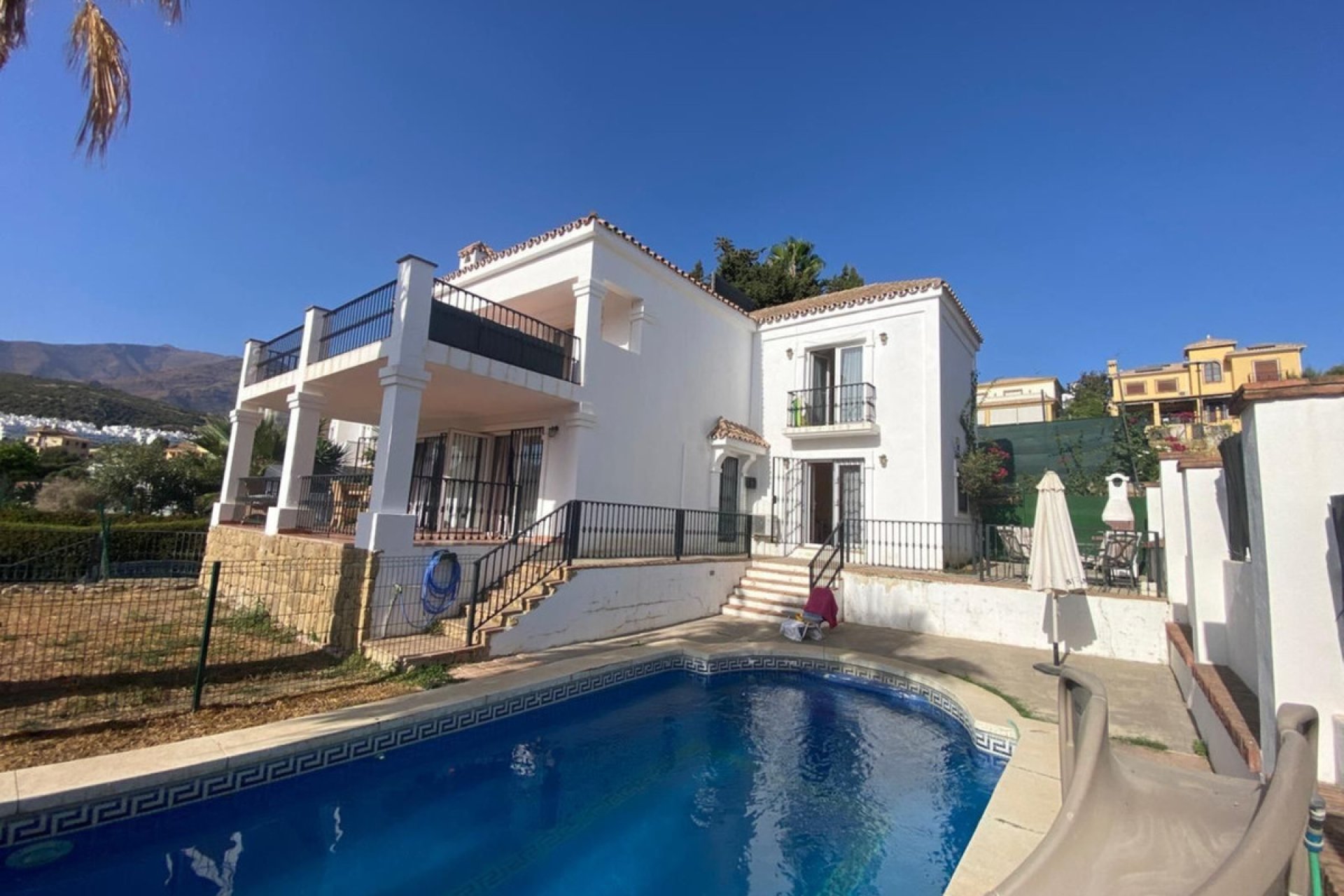 Resale - House - Detached Villa - Estepona - Valle Romano