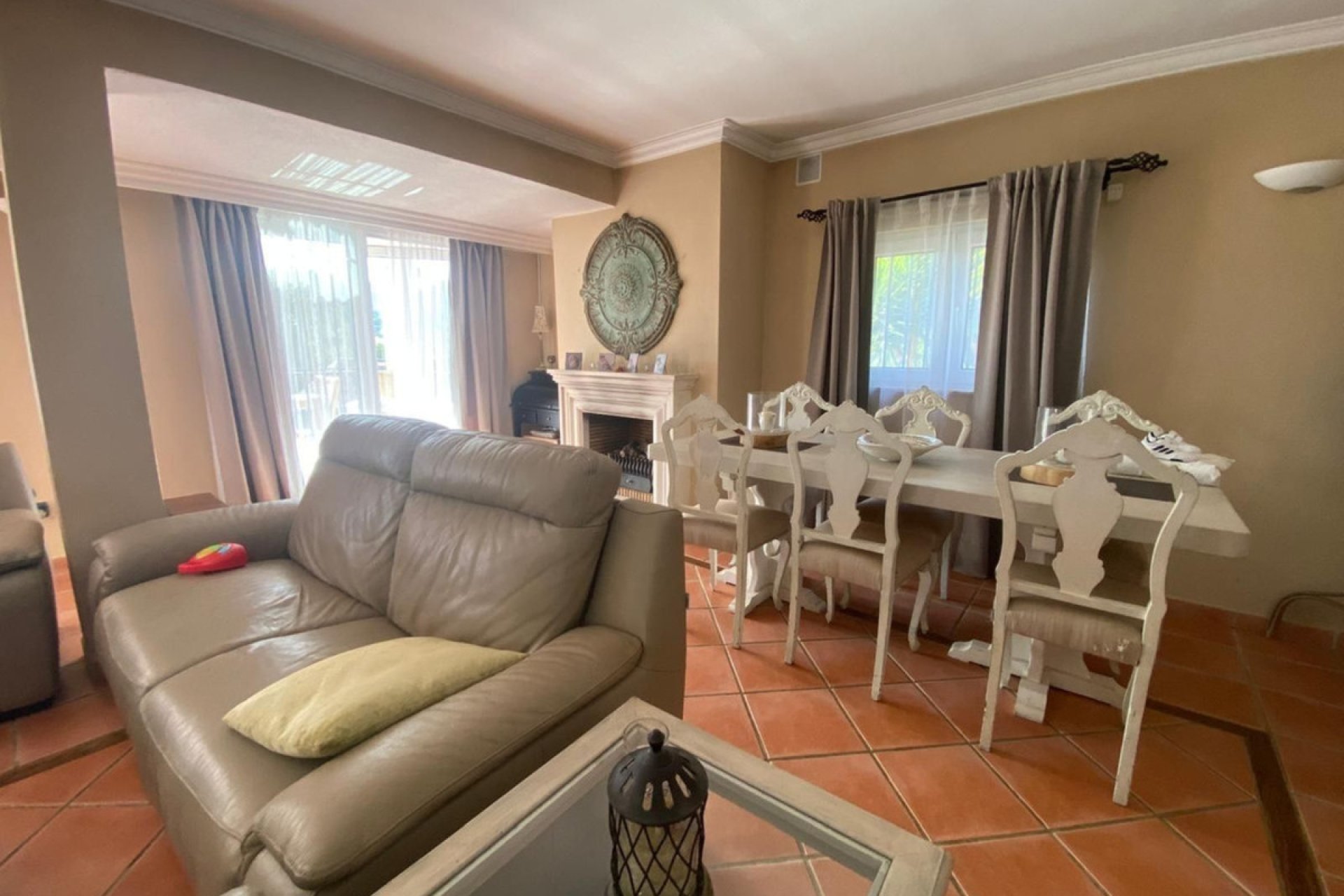 Resale - House - Detached Villa - Estepona - Valle Romano