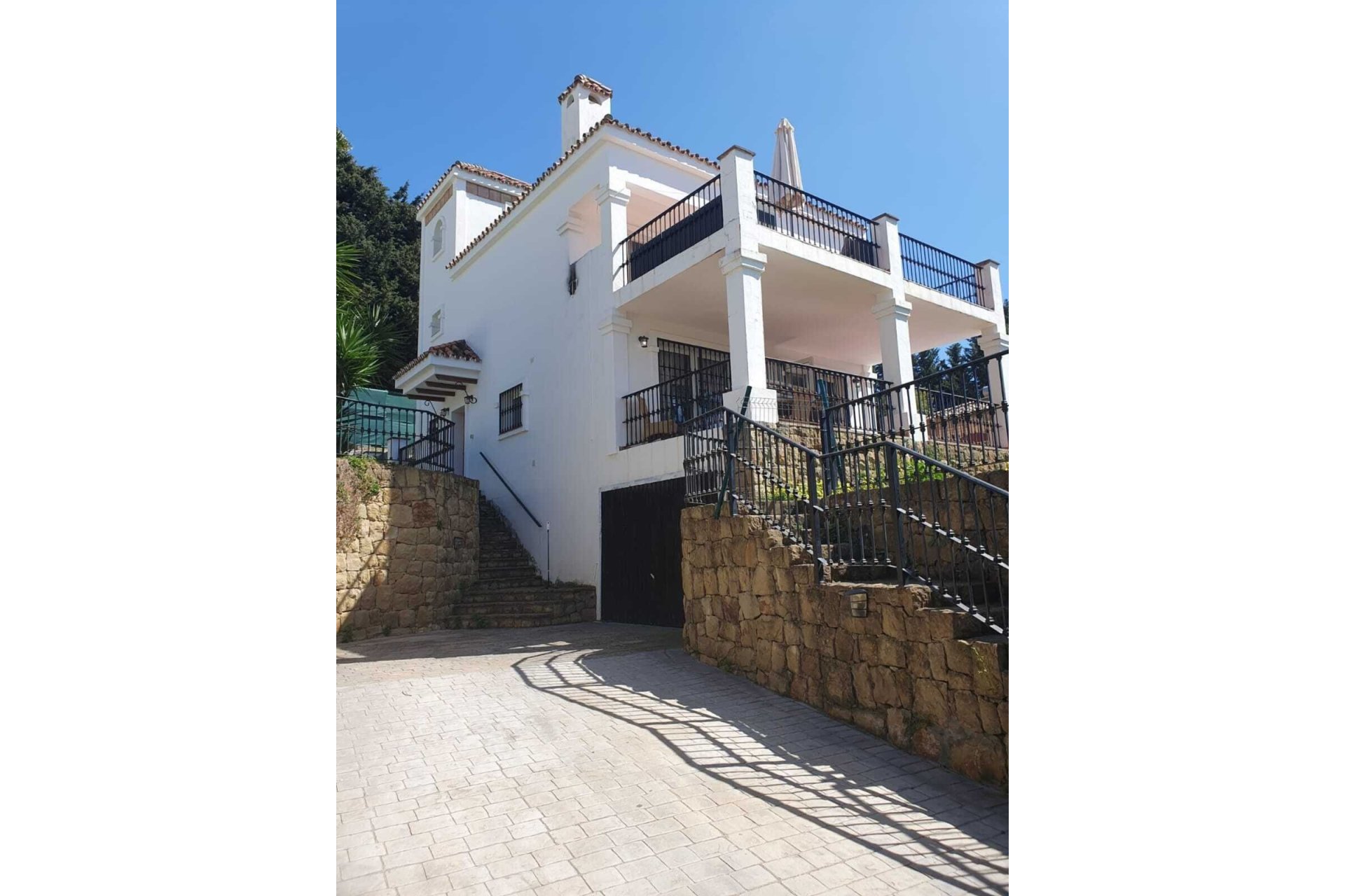 Resale - House - Detached Villa - Estepona - Valle Romano