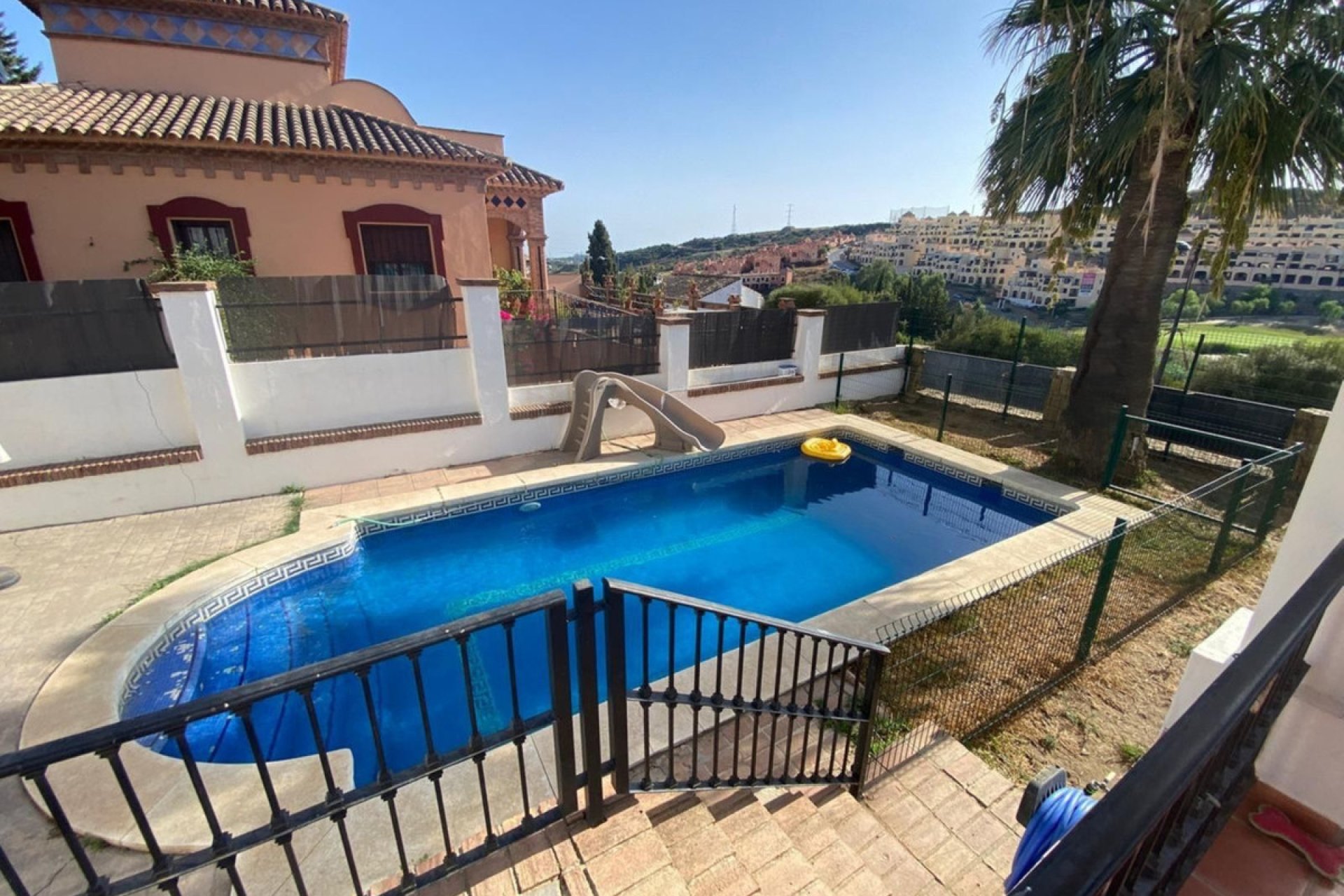 Resale - House - Detached Villa - Estepona - Valle Romano