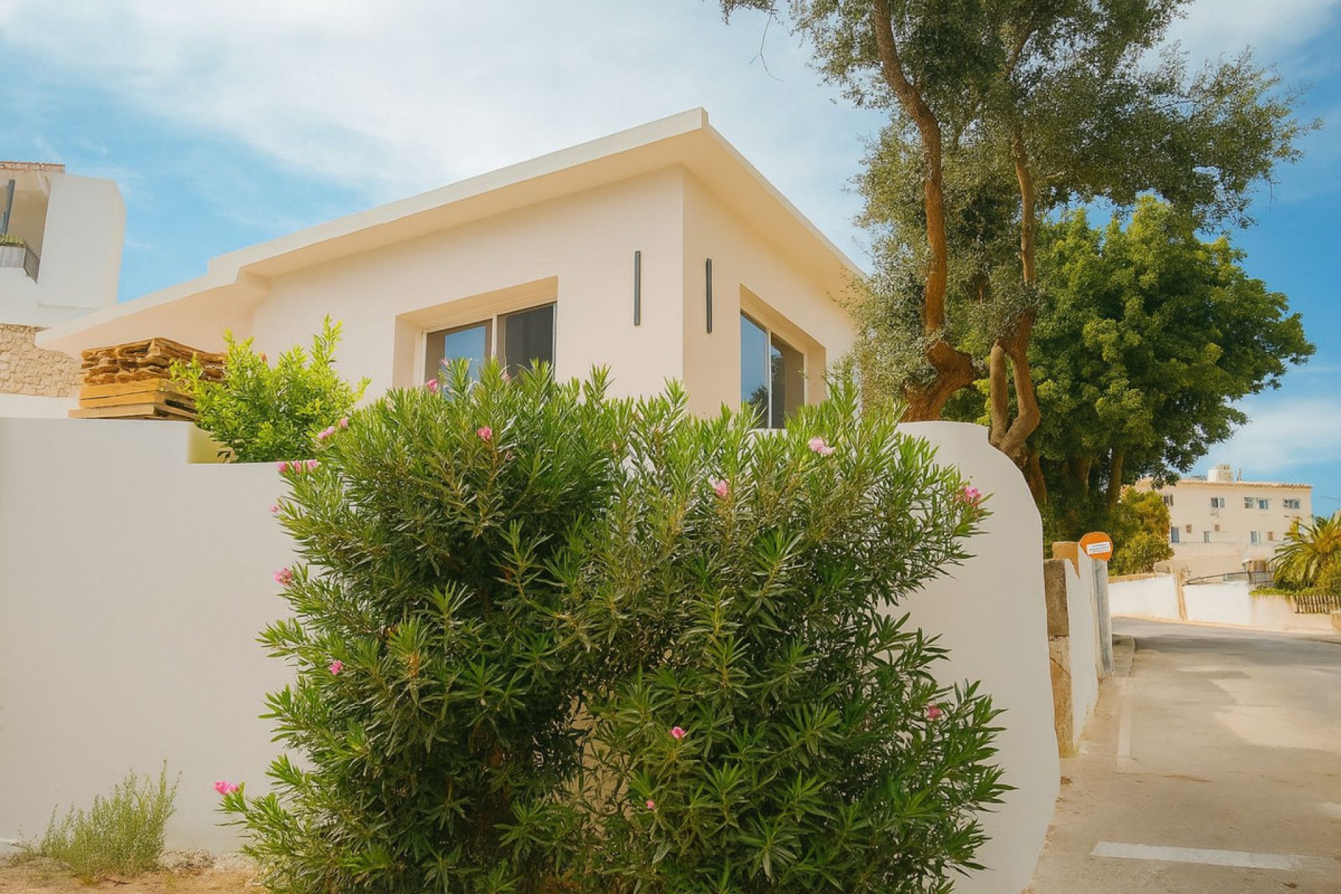 Resale - House - Detached Villa - Fuengirola - Fuengirola Centro