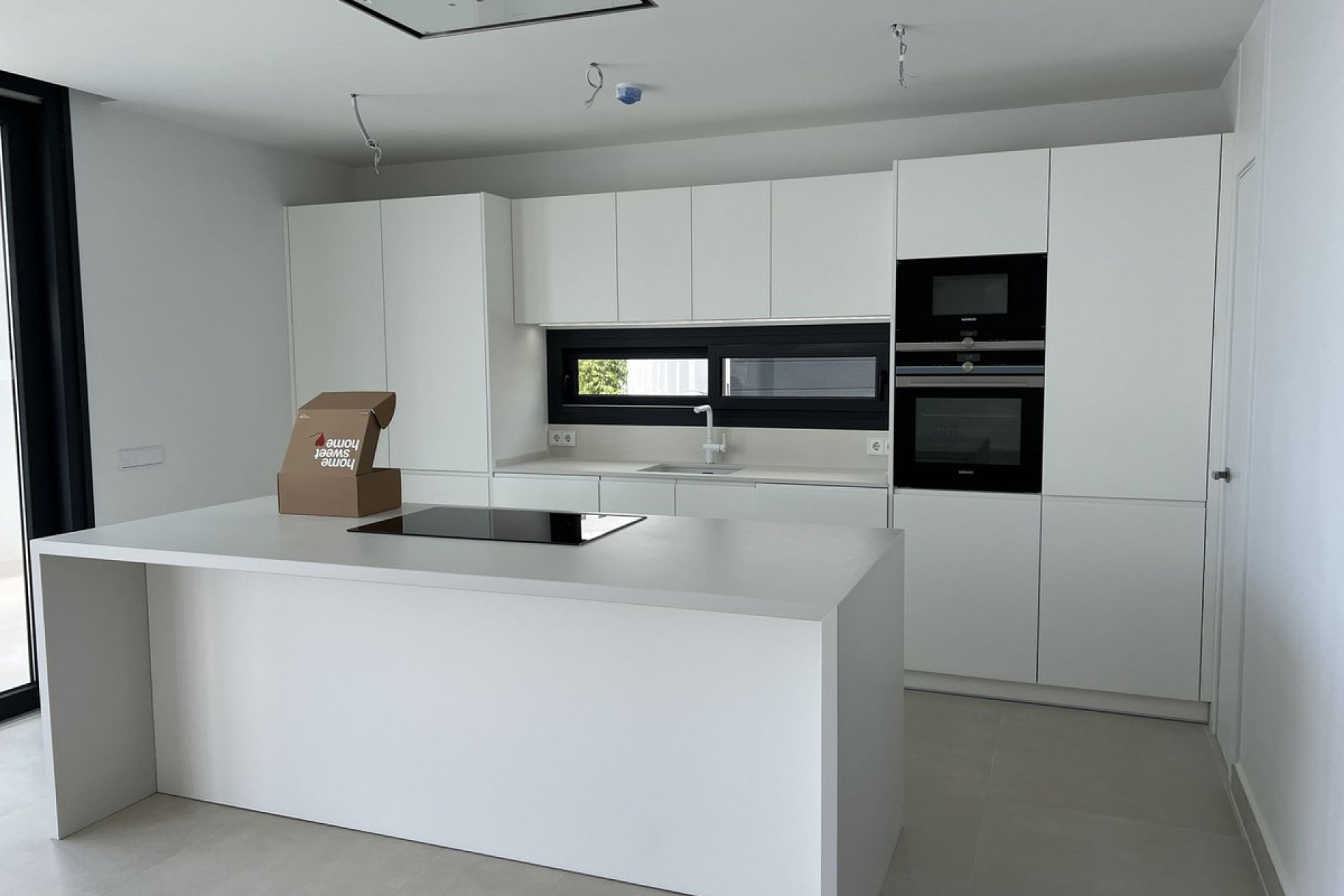 Resale - House - Detached Villa - Fuengirola - Fuengirola Centro