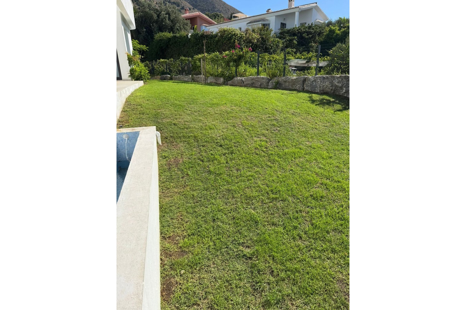 Resale - House - Detached Villa - Fuengirola - Fuengirola Centro