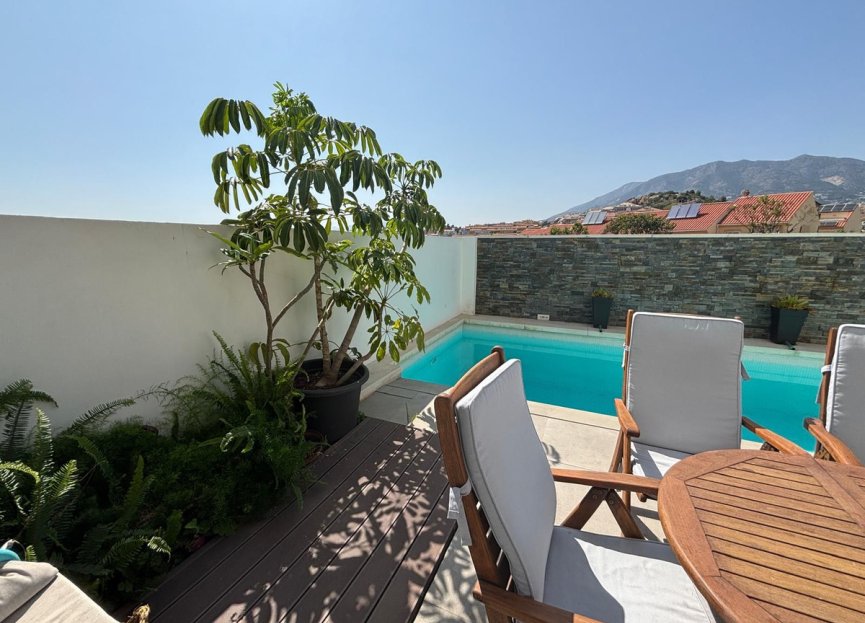 Resale - House - Detached Villa - Fuengirola - Fuengirola Centro