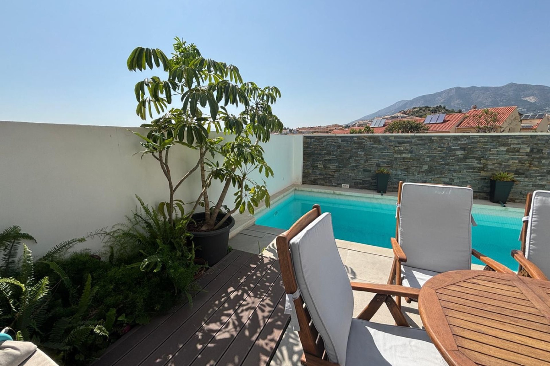 Resale - House - Detached Villa - Fuengirola - Fuengirola Centro