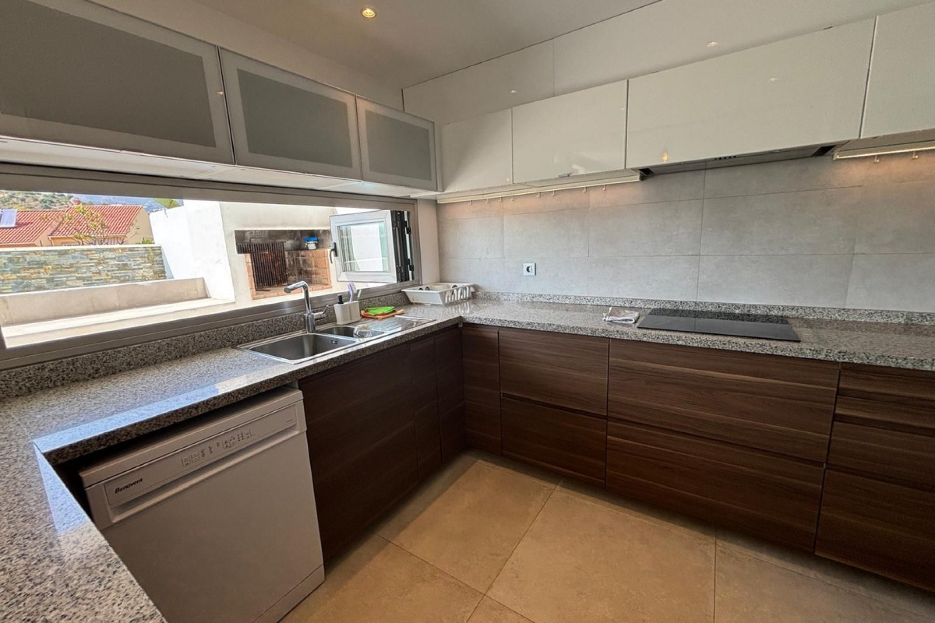 Resale - House - Detached Villa - Fuengirola - Fuengirola Centro