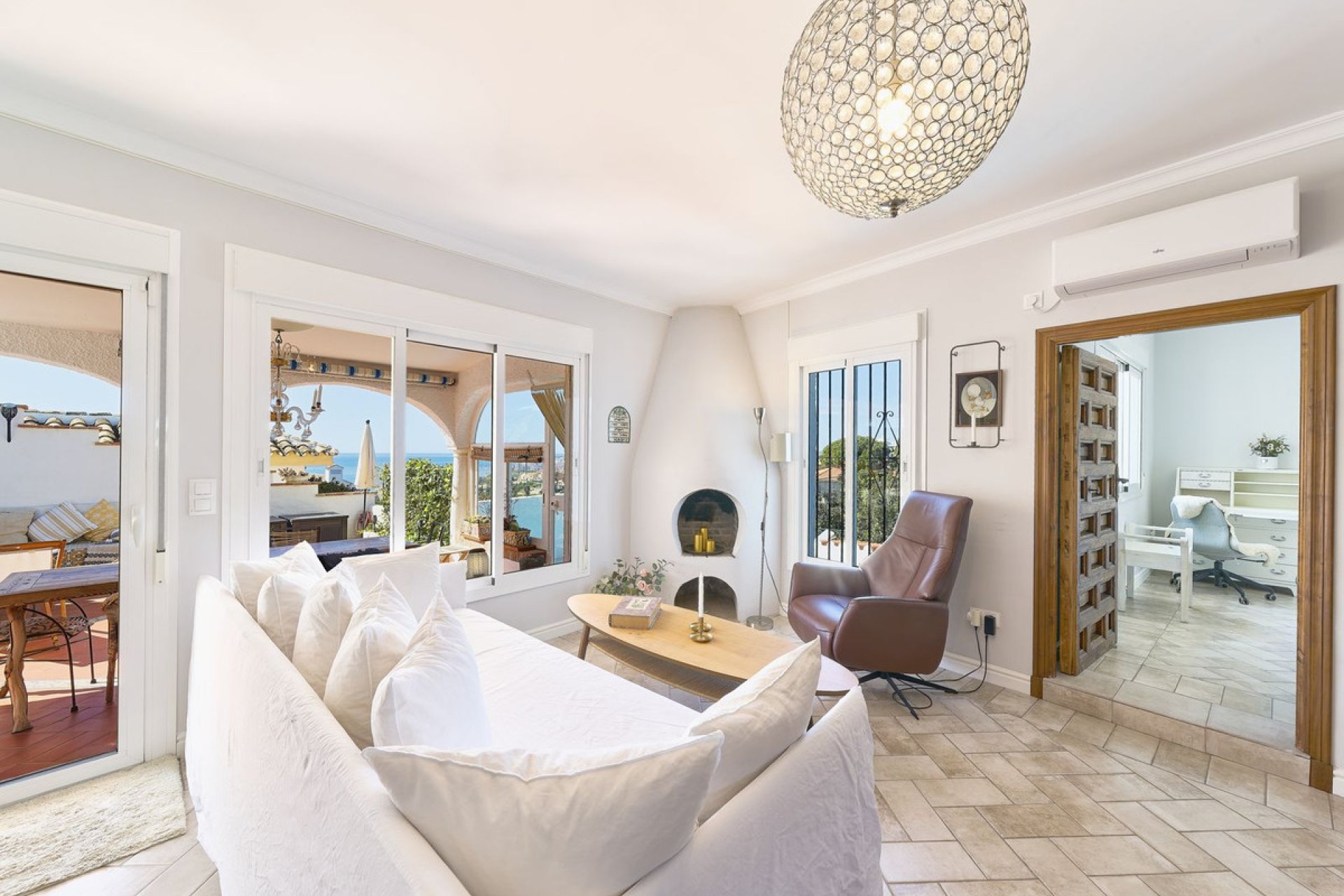 Resale - House - Detached Villa - Fuengirola - Fuengirola Centro