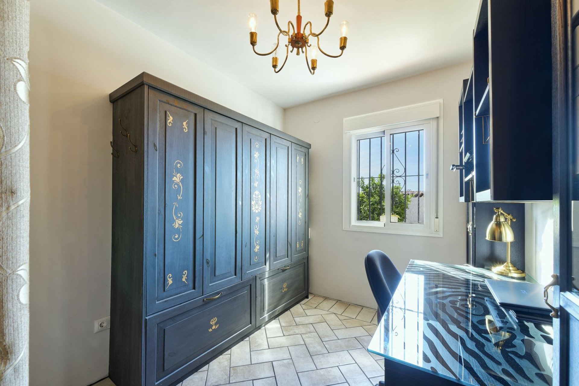 Resale - House - Detached Villa - Fuengirola - Fuengirola Centro