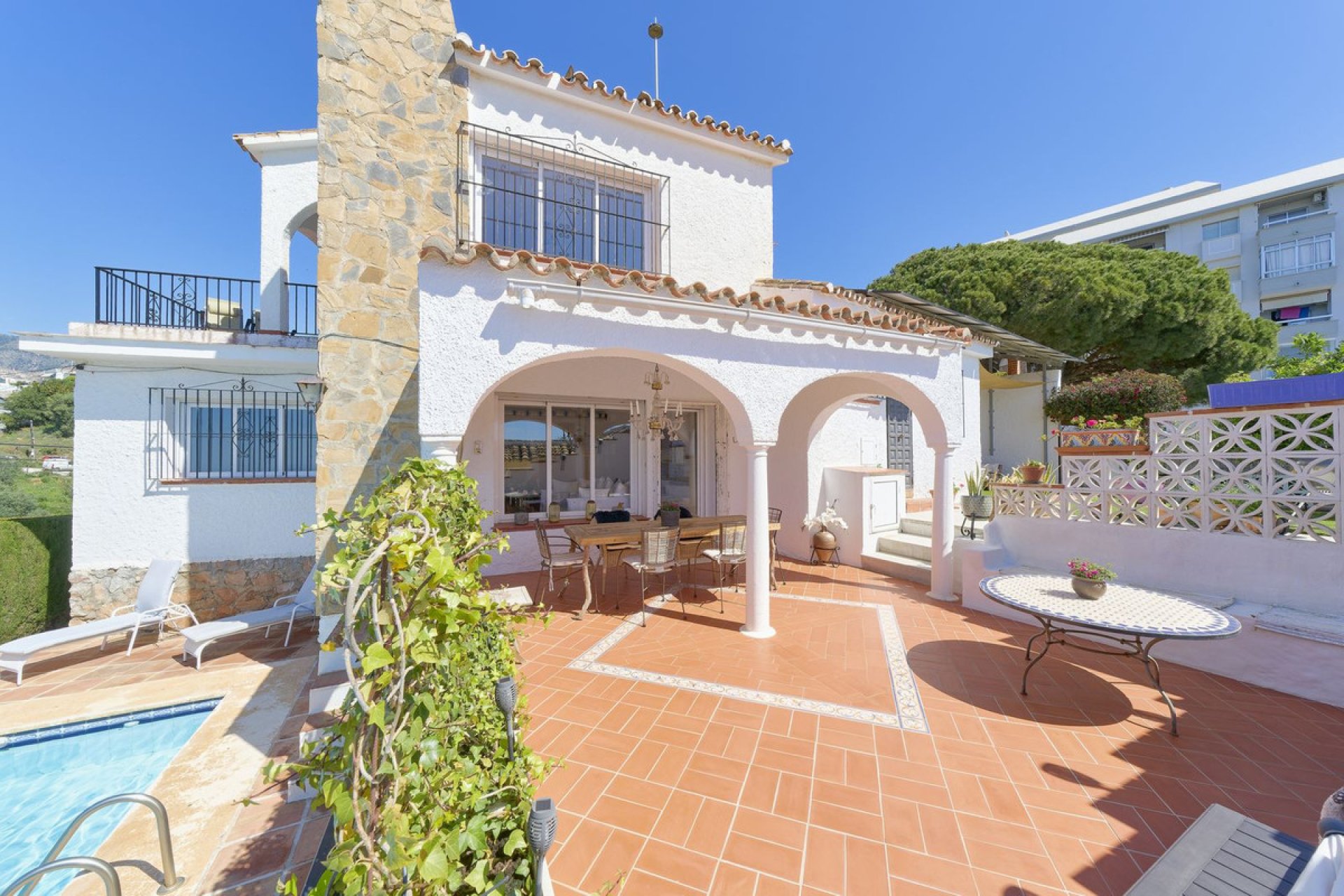 Resale - House - Detached Villa - Fuengirola - Fuengirola Centro