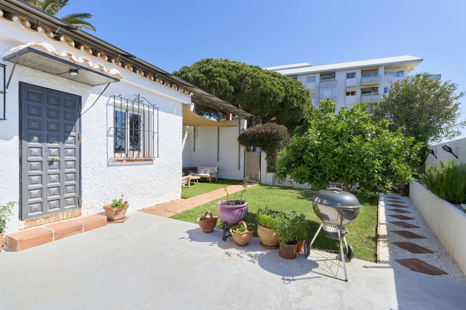 Resale - House - Detached Villa - Fuengirola - Fuengirola Centro