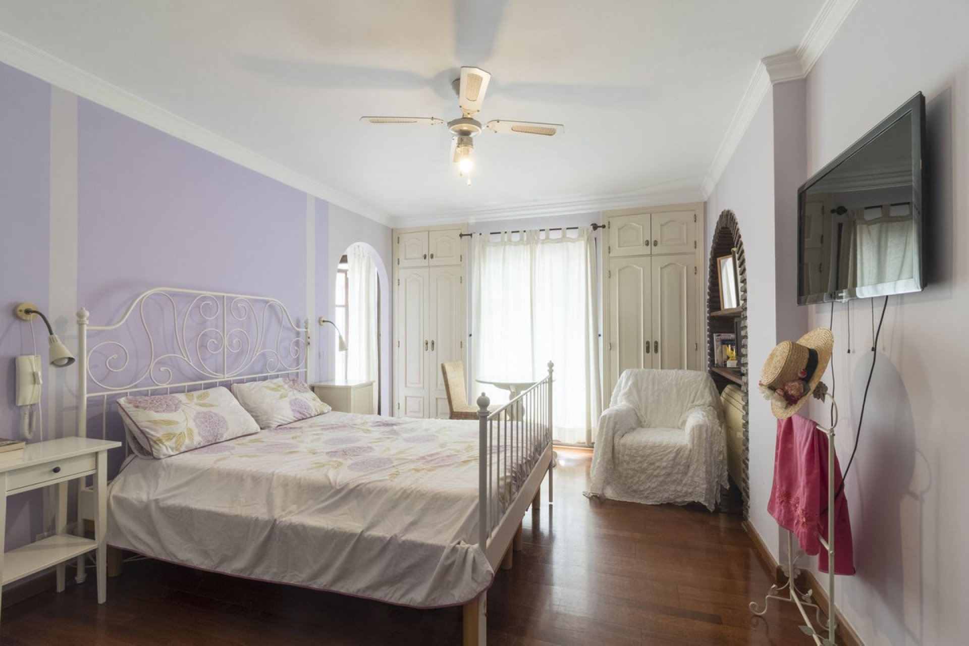 Resale - House - Detached Villa - Fuengirola - Fuengirola Centro