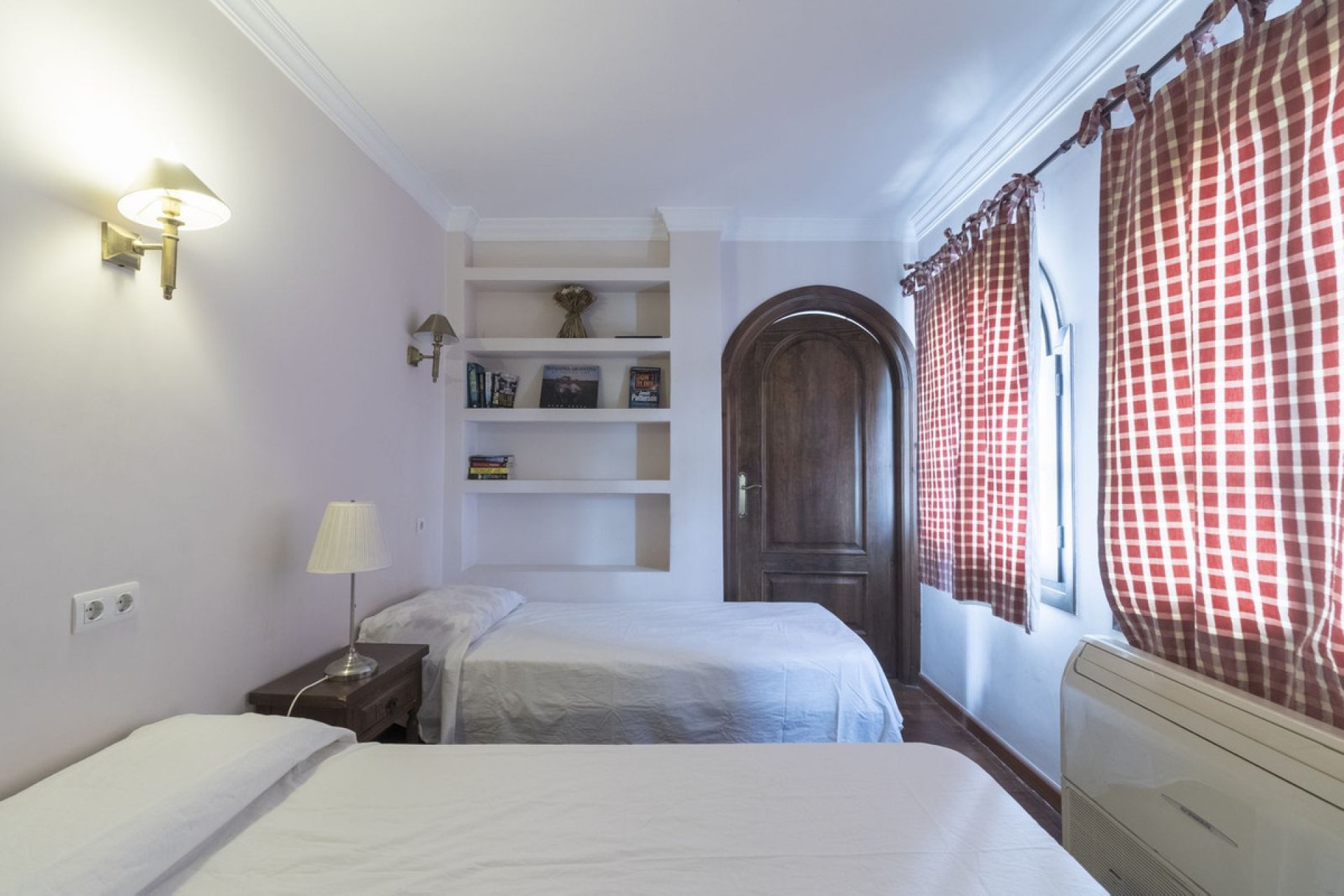 Resale - House - Detached Villa - Fuengirola - Fuengirola Centro