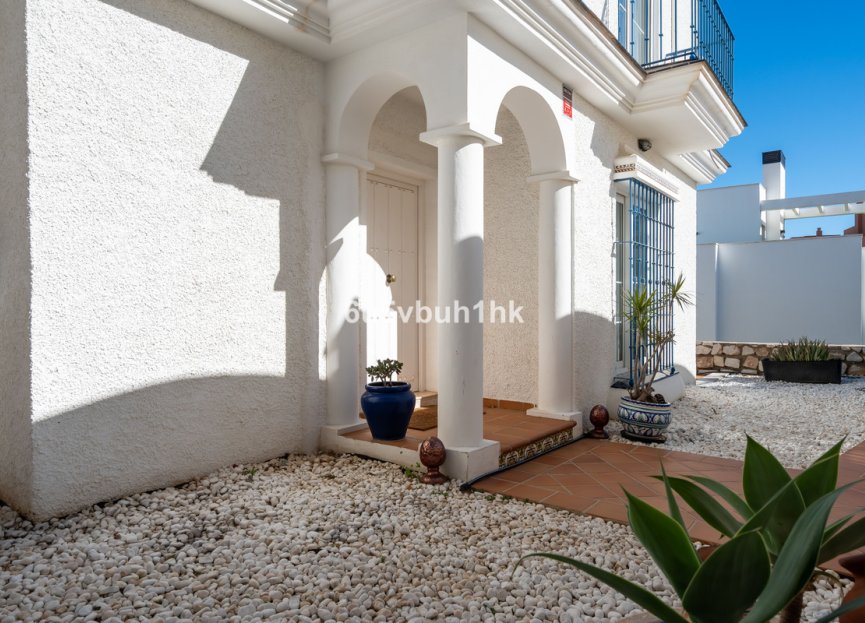 Resale - House - Detached Villa - Fuengirola - Fuengirola Centro