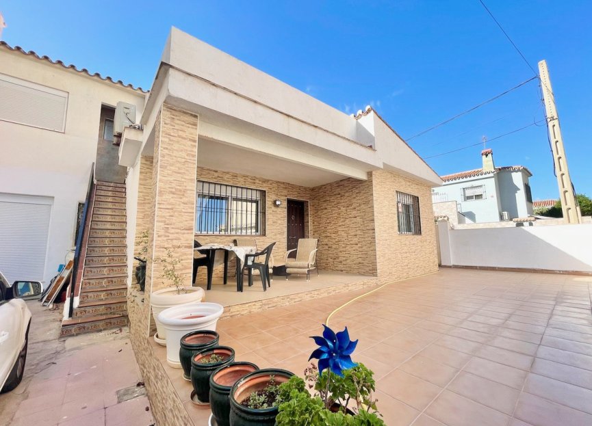 Resale - House - Detached Villa - Fuengirola - Fuengirola Centro