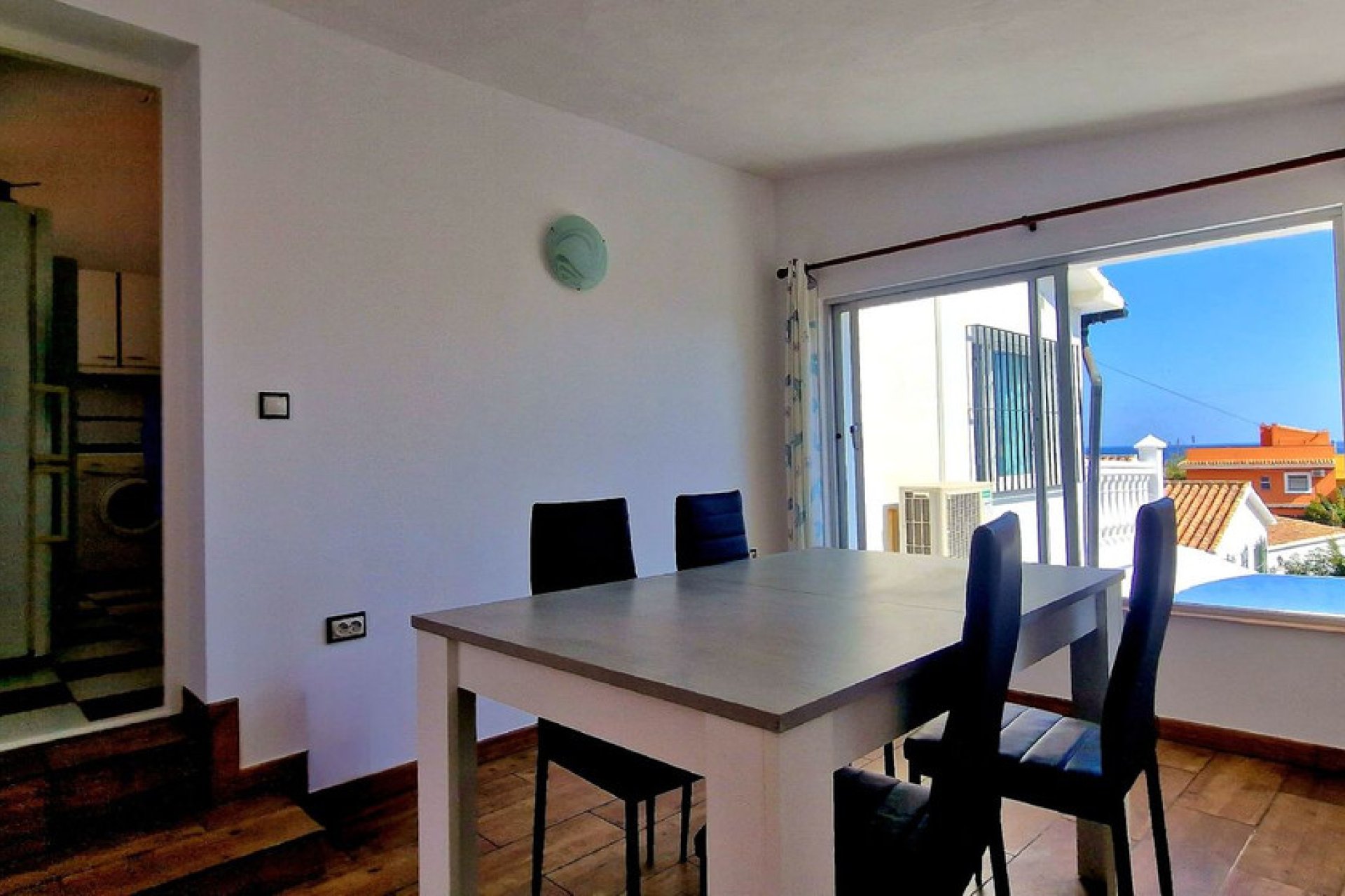 Resale - House - Detached Villa - Fuengirola - Fuengirola Centro