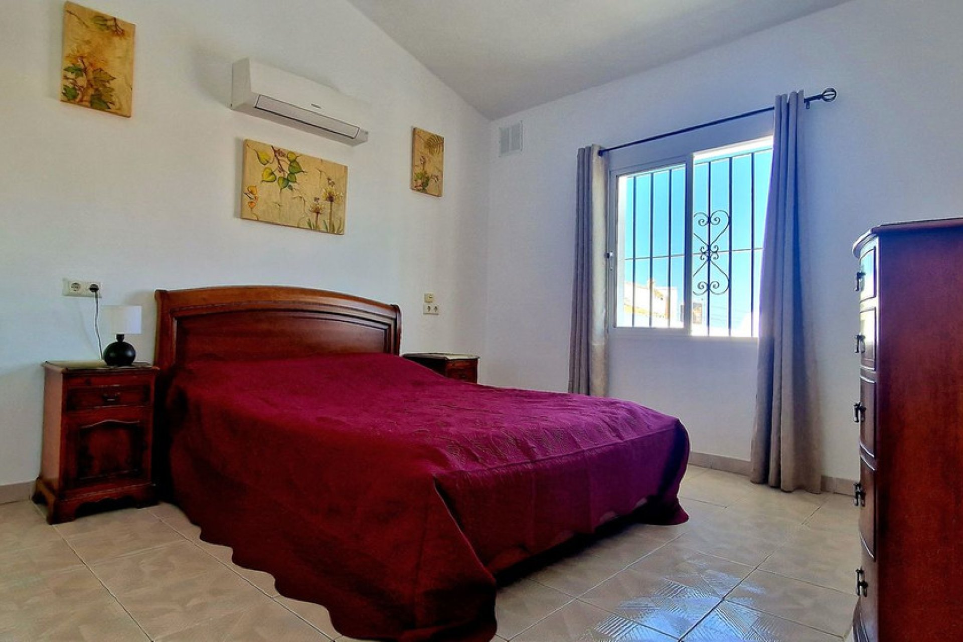 Resale - House - Detached Villa - Fuengirola - Fuengirola Centro