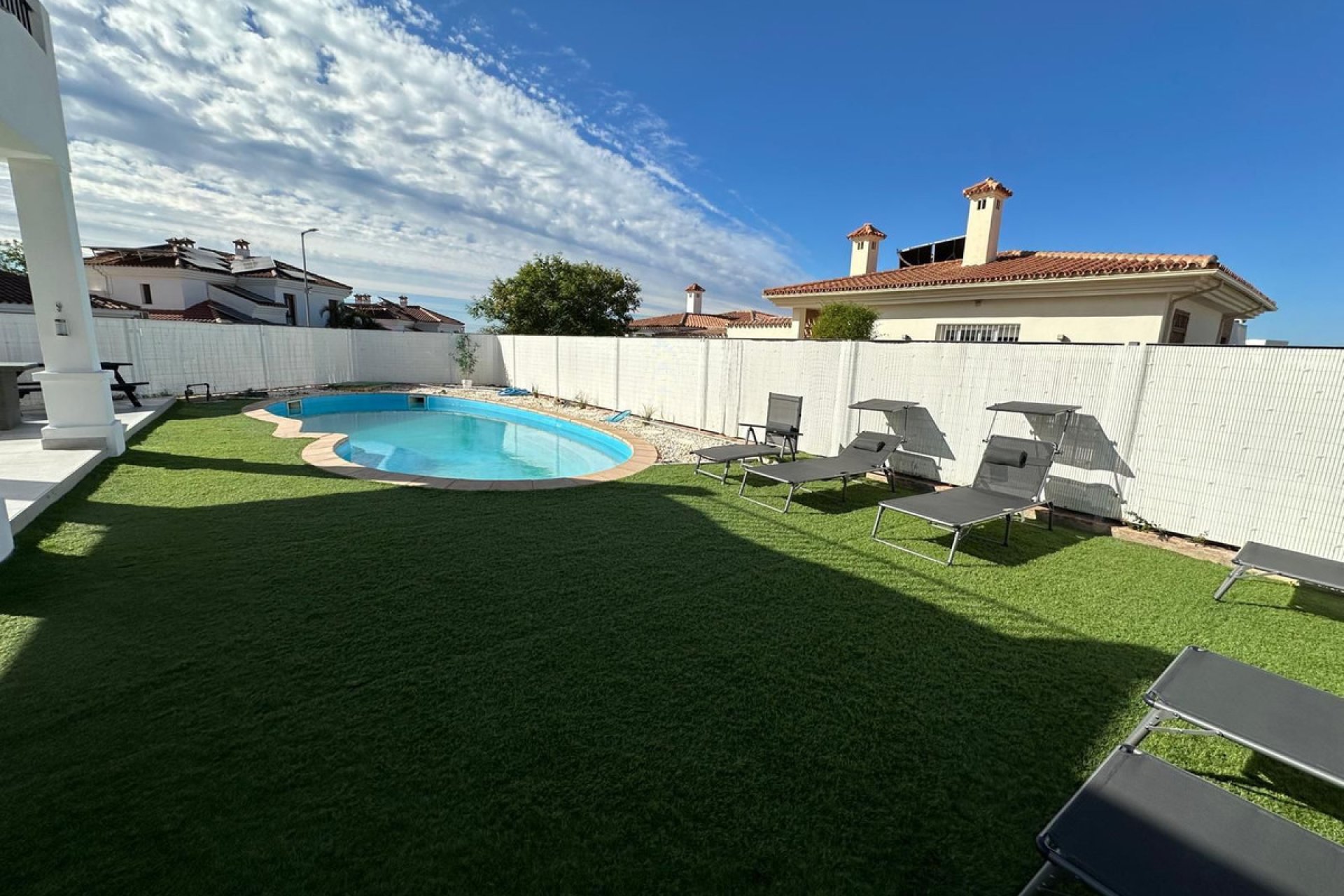 Resale - House - Detached Villa - Fuengirola - Fuengirola Centro