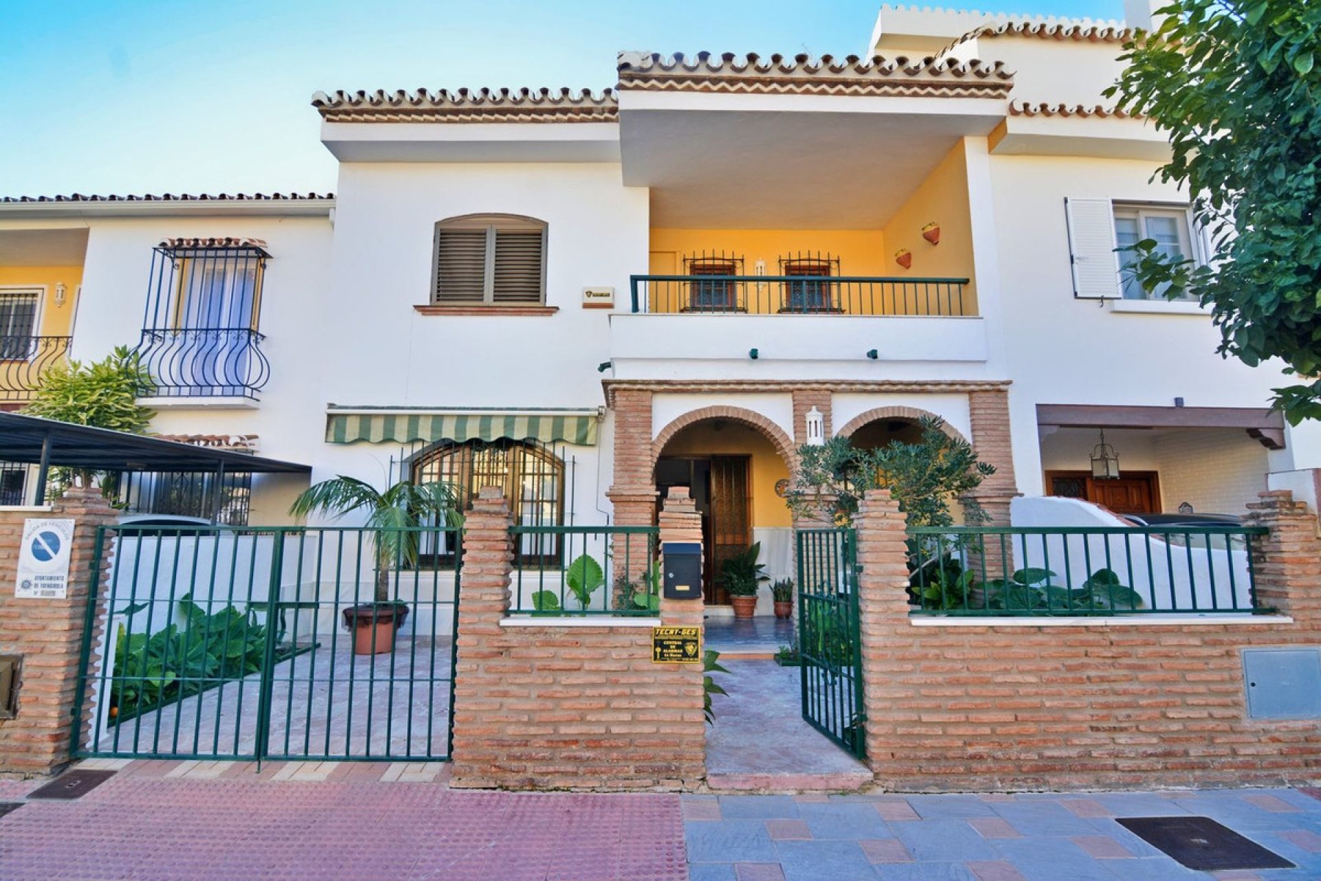 Resale - House - Detached Villa - Fuengirola - Fuengirola Centro