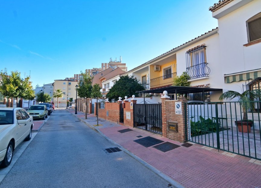 Resale - House - Detached Villa - Fuengirola - Fuengirola Centro