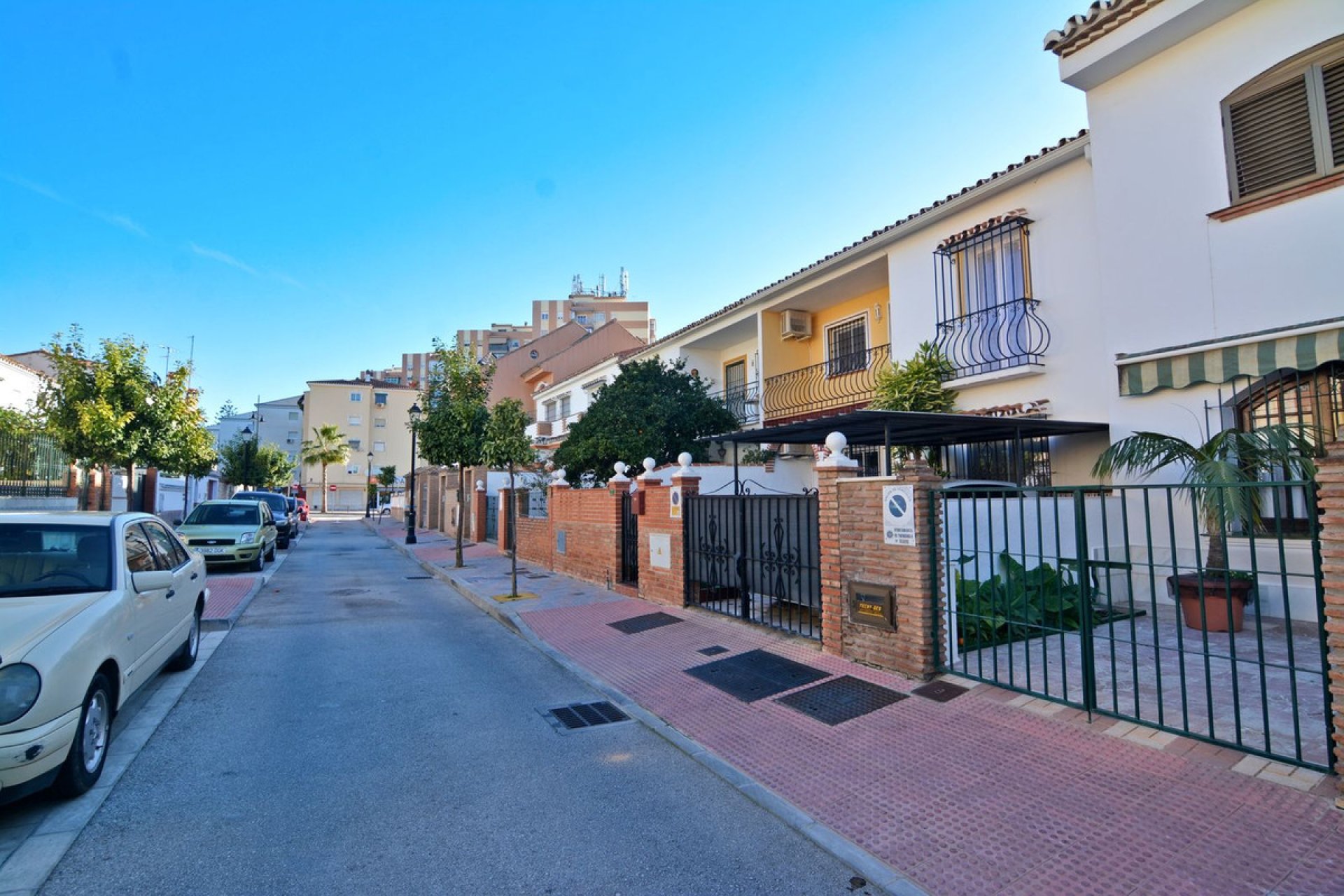 Resale - House - Detached Villa - Fuengirola - Fuengirola Centro