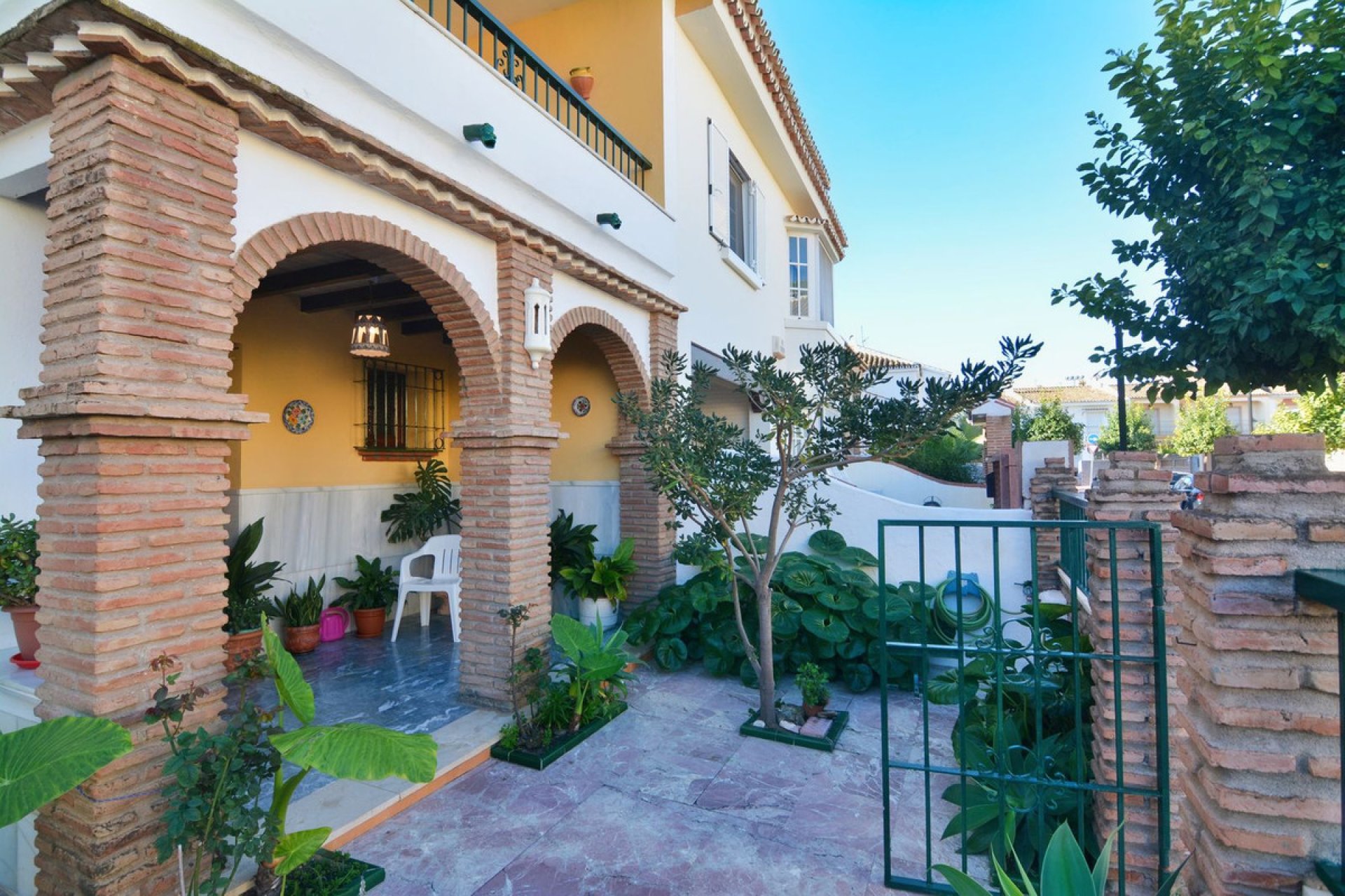 Resale - House - Detached Villa - Fuengirola - Fuengirola Centro