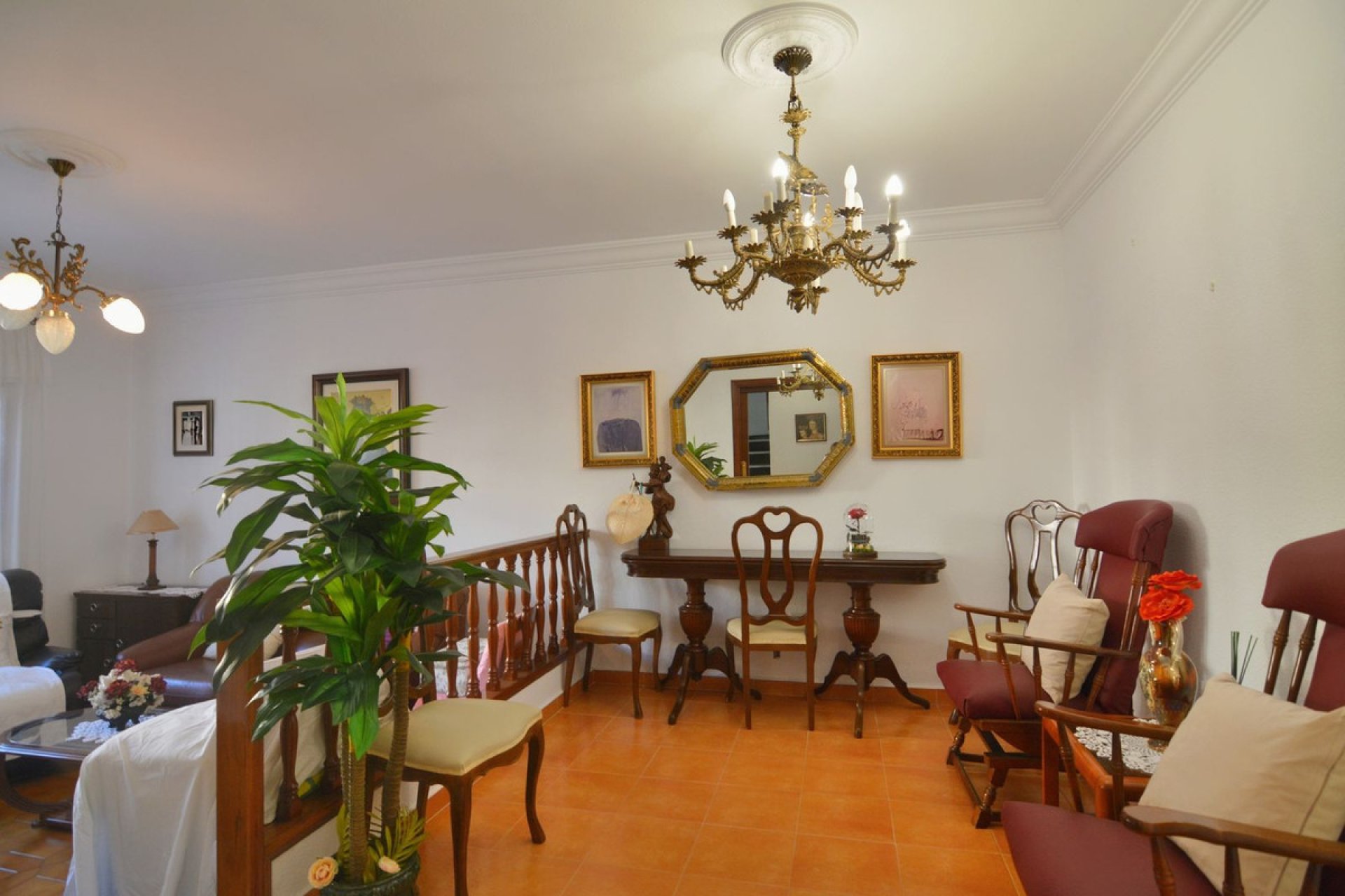 Resale - House - Detached Villa - Fuengirola - Fuengirola Centro