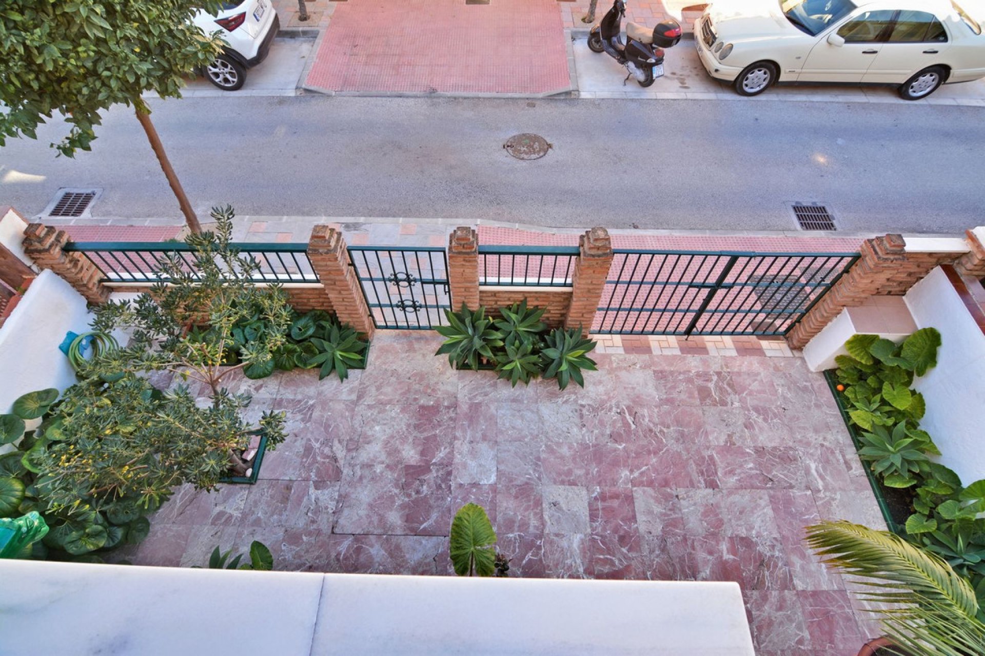 Resale - House - Detached Villa - Fuengirola - Fuengirola Centro