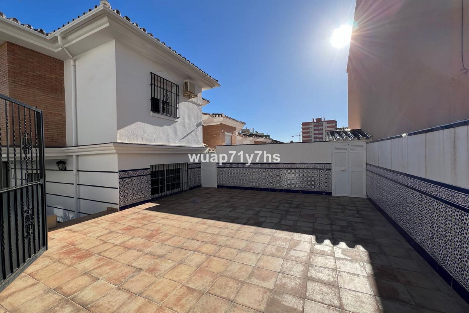 Resale - House - Detached Villa - Fuengirola - Fuengirola Centro