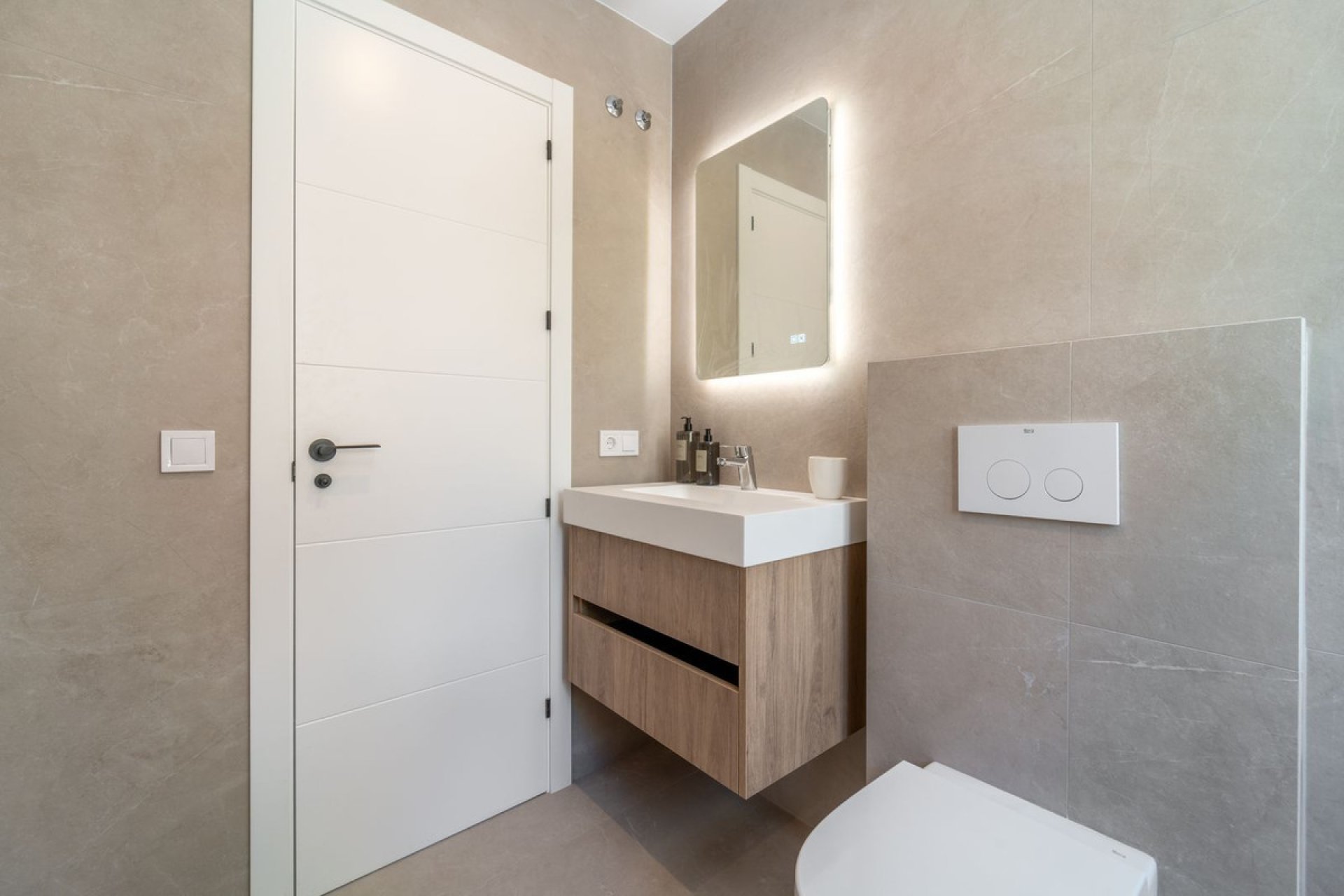 Resale - House - Detached Villa - Fuengirola - Torreblanca