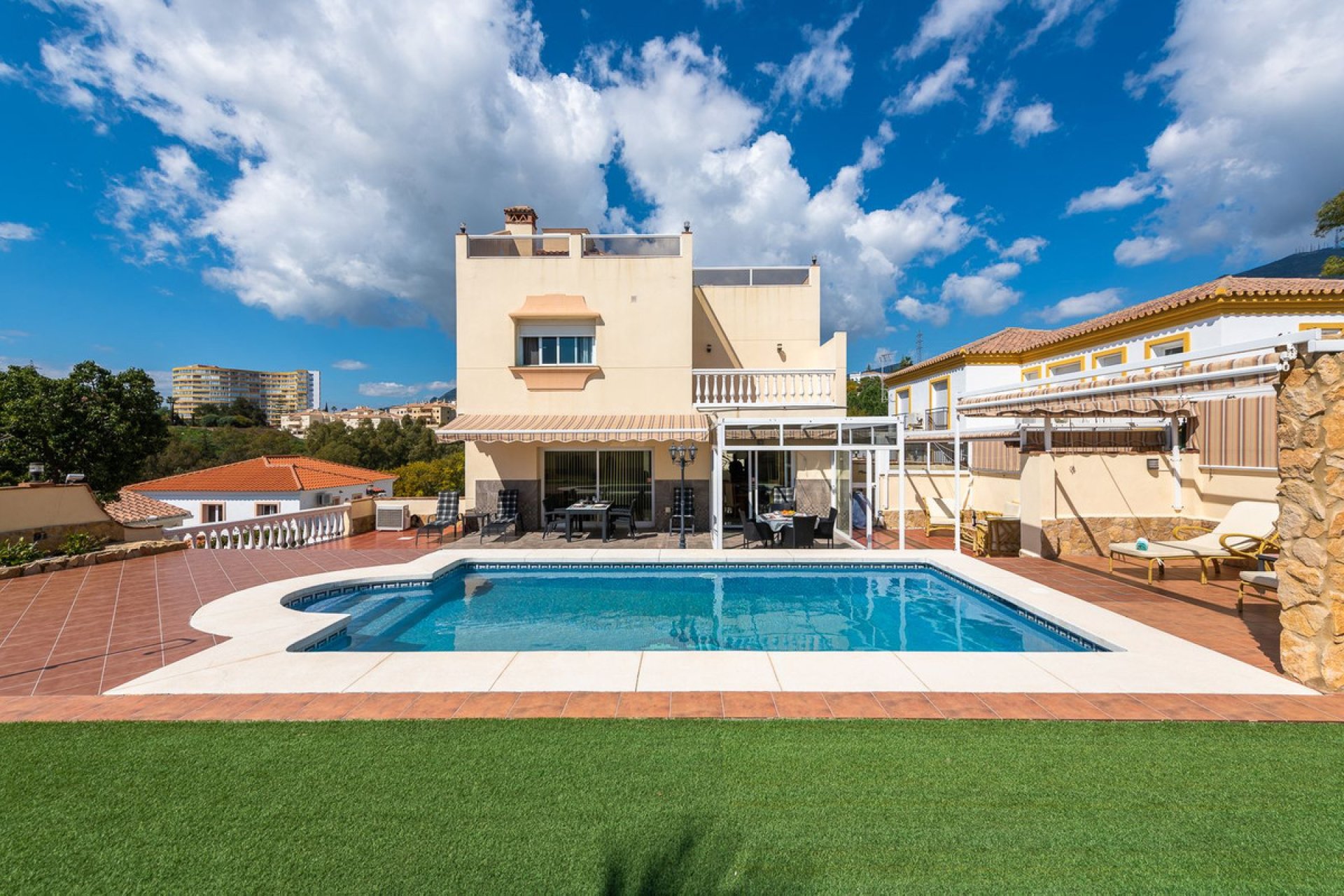 Resale - House - Detached Villa - Fuengirola - Torreblanca