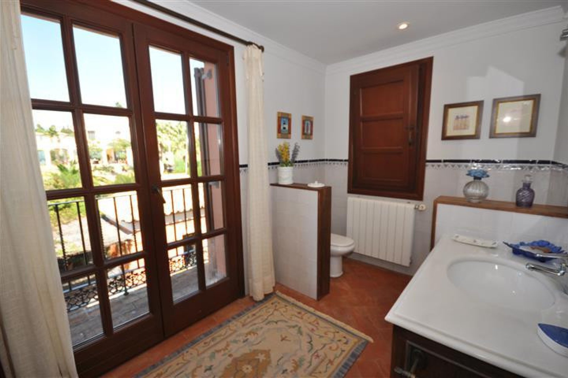 Resale - House - Detached Villa - Manilva - La Duquesa