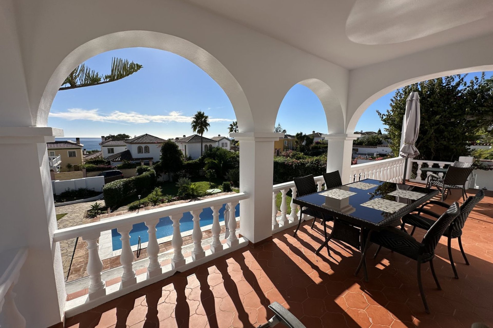 Resale - House - Detached Villa - Manilva - La Duquesa