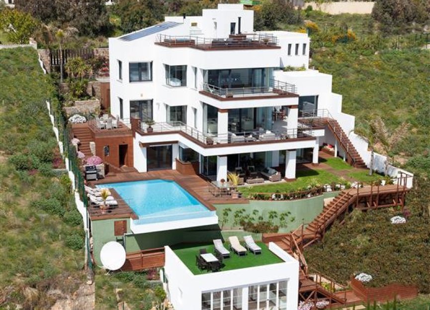 Resale - House - Detached Villa - Manilva - La Duquesa