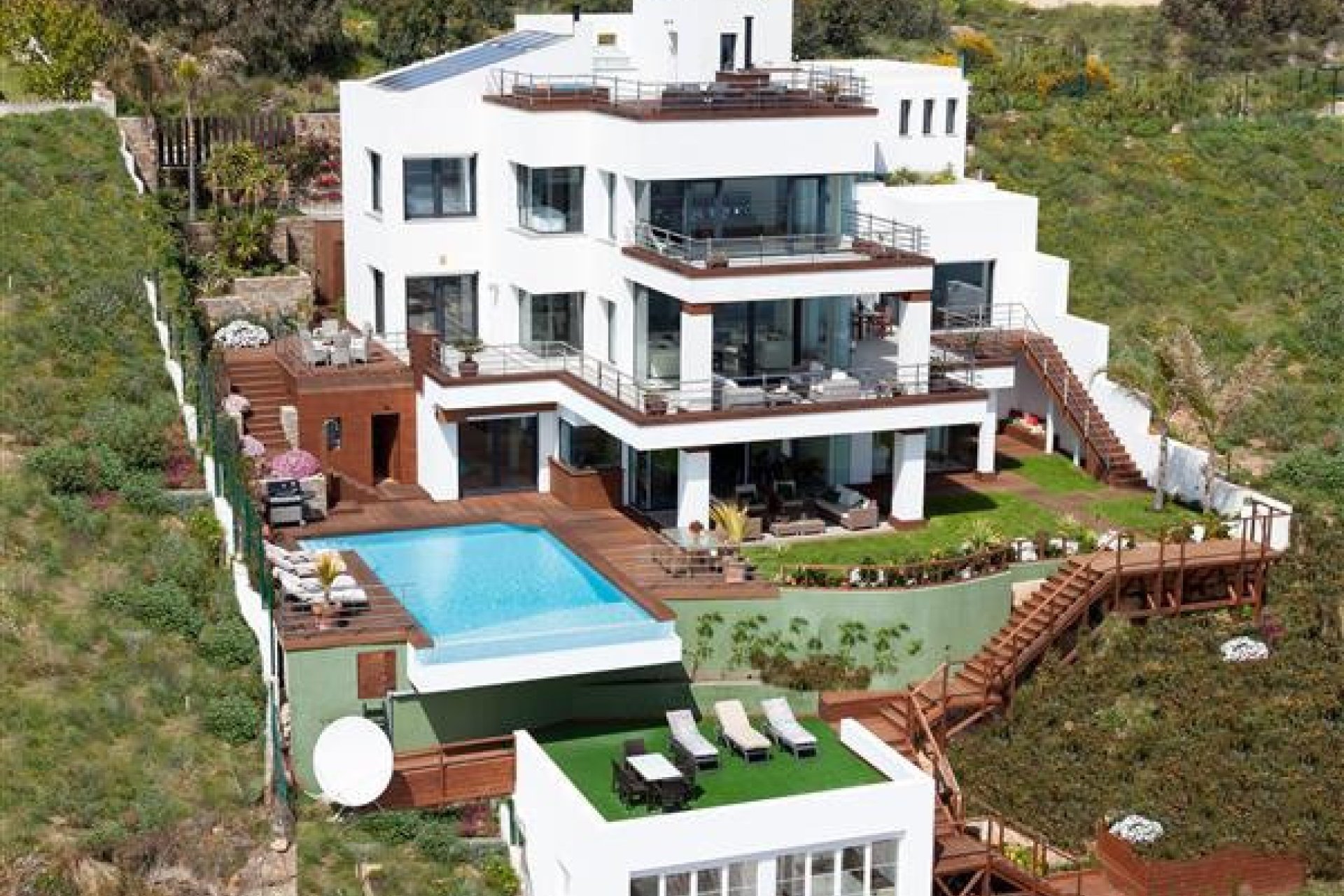 Resale - House - Detached Villa - Manilva - La Duquesa