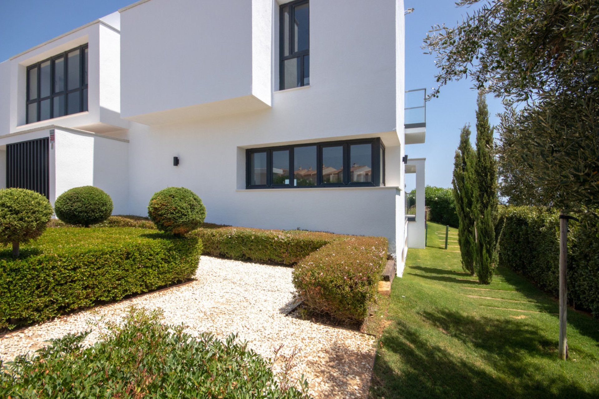 Resale - House - Detached Villa - Manilva - La Duquesa