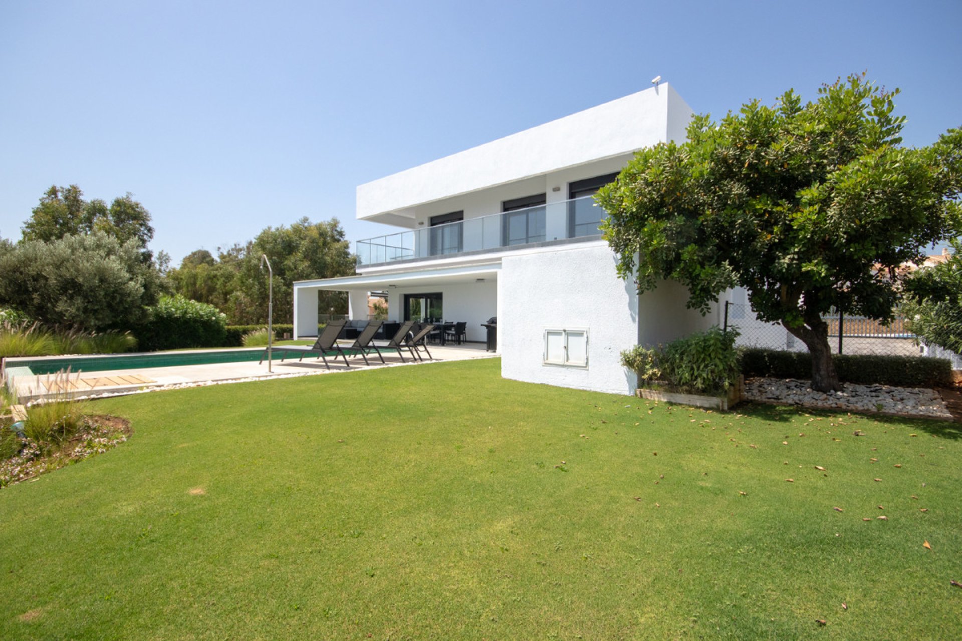 Resale - House - Detached Villa - Manilva - La Duquesa