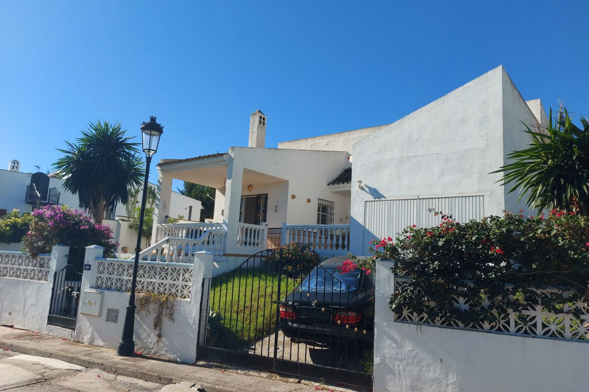 Resale - House - Detached Villa - Manilva - La Duquesa