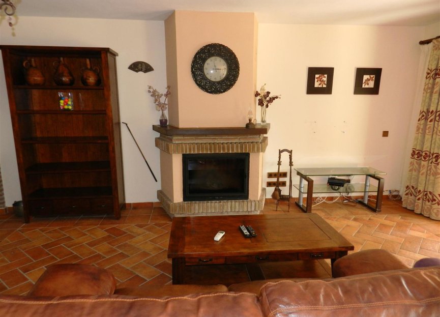 Resale - House - Detached Villa - Manilva - La Duquesa