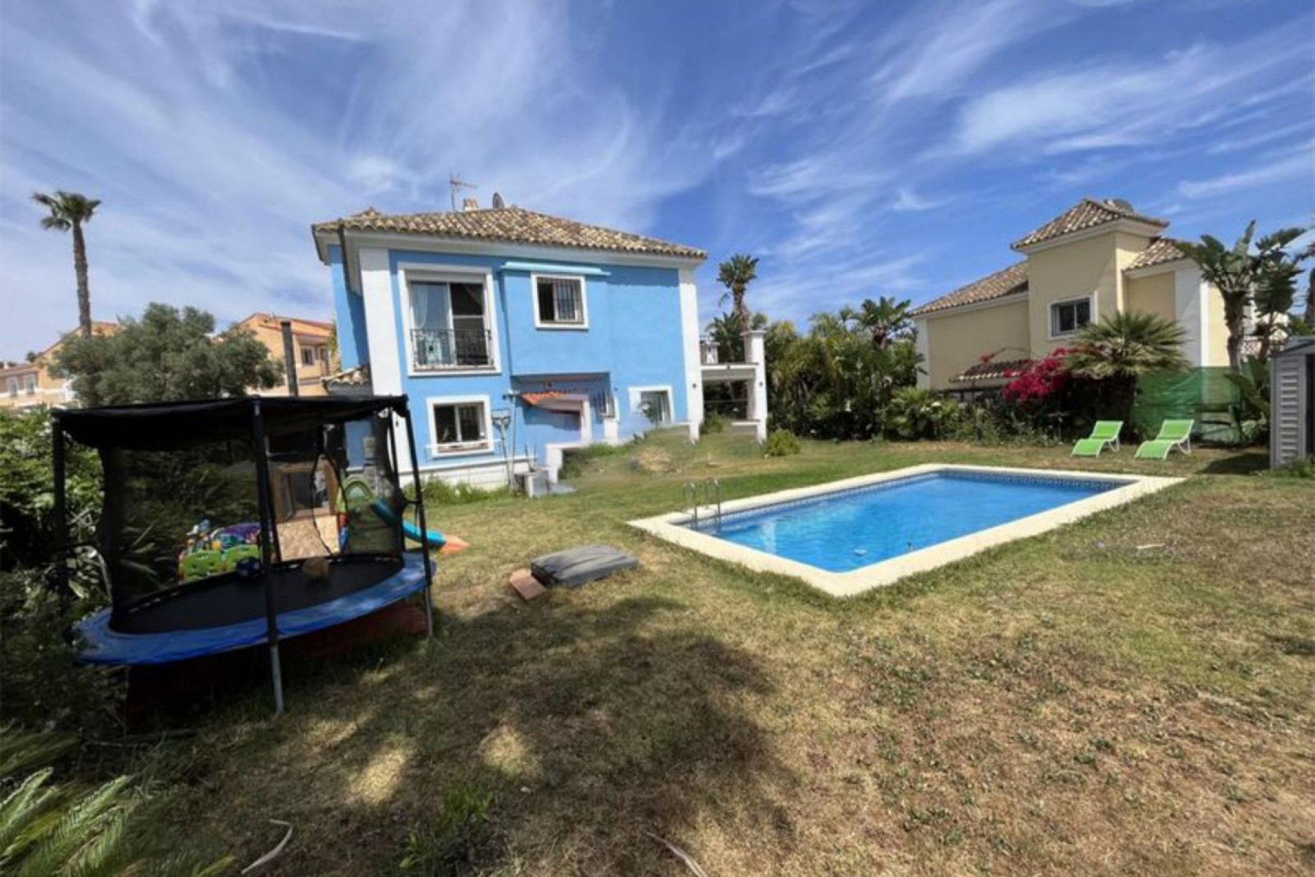 Resale - House - Detached Villa - Manilva - La Duquesa