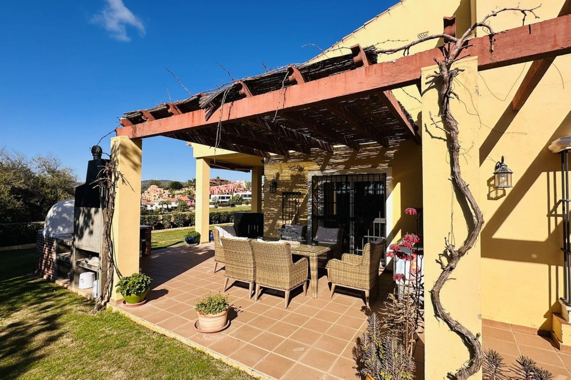 Resale - House - Detached Villa - Manilva - La Duquesa