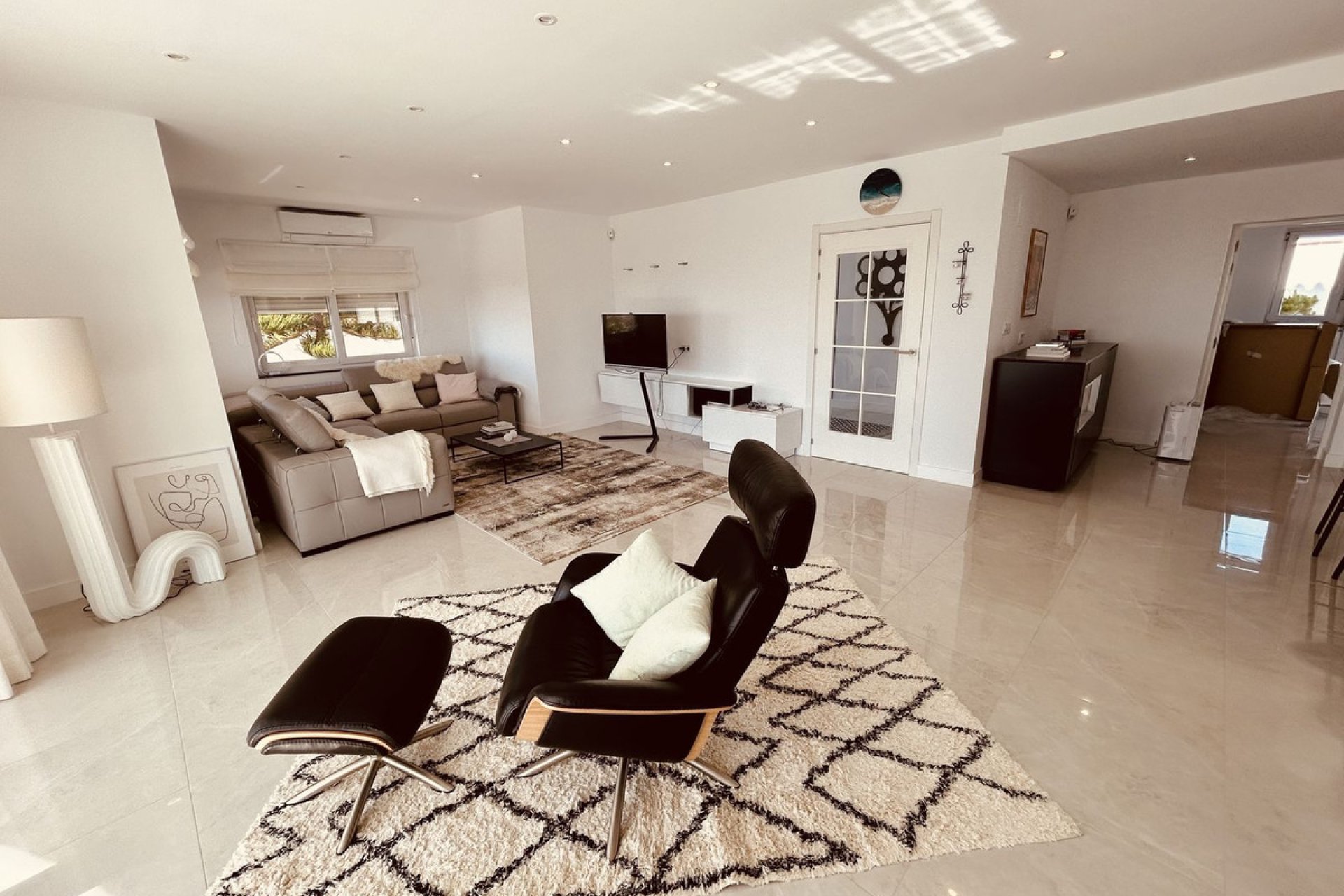 Resale - House - Detached Villa - Manilva - La Duquesa