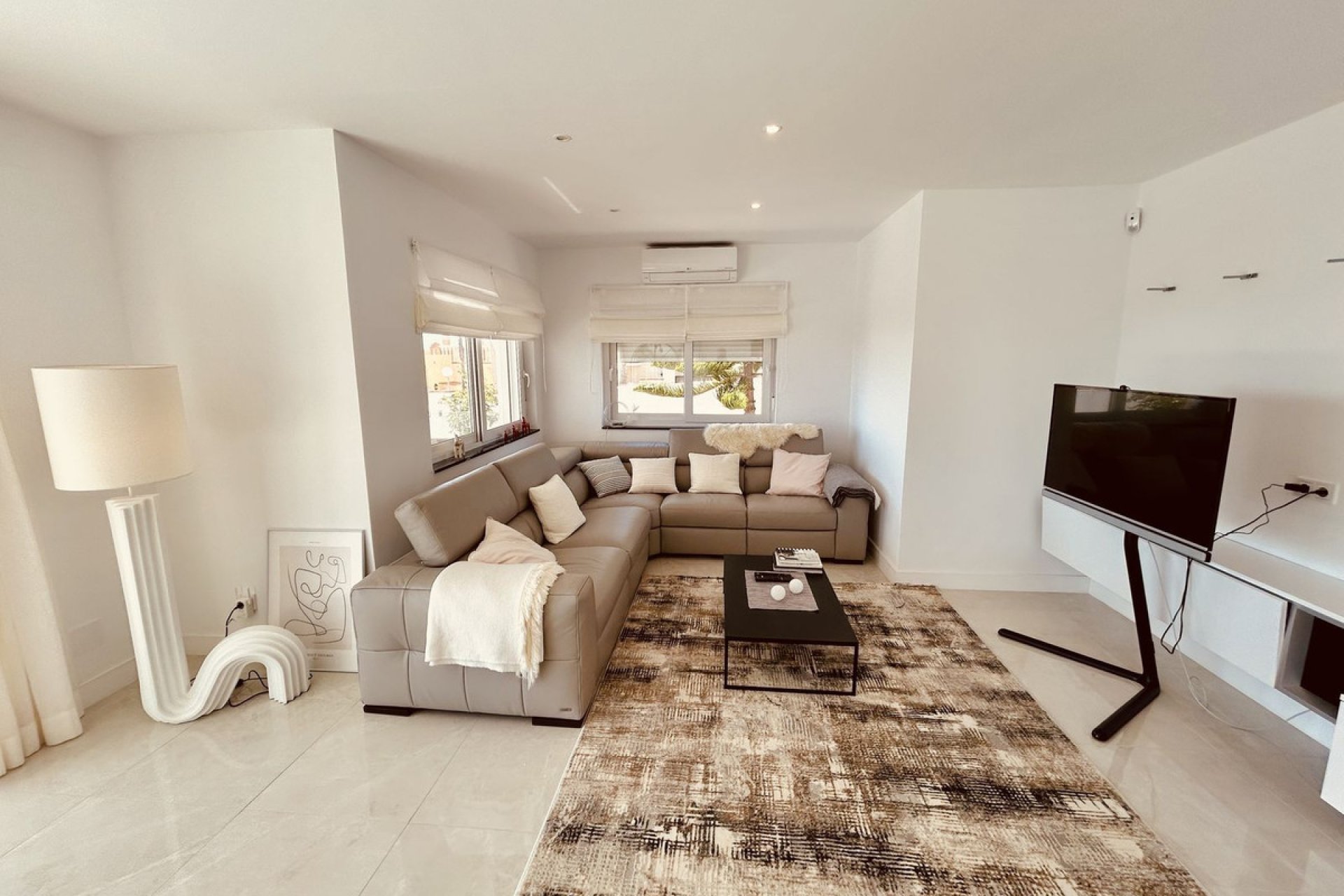 Resale - House - Detached Villa - Manilva - La Duquesa