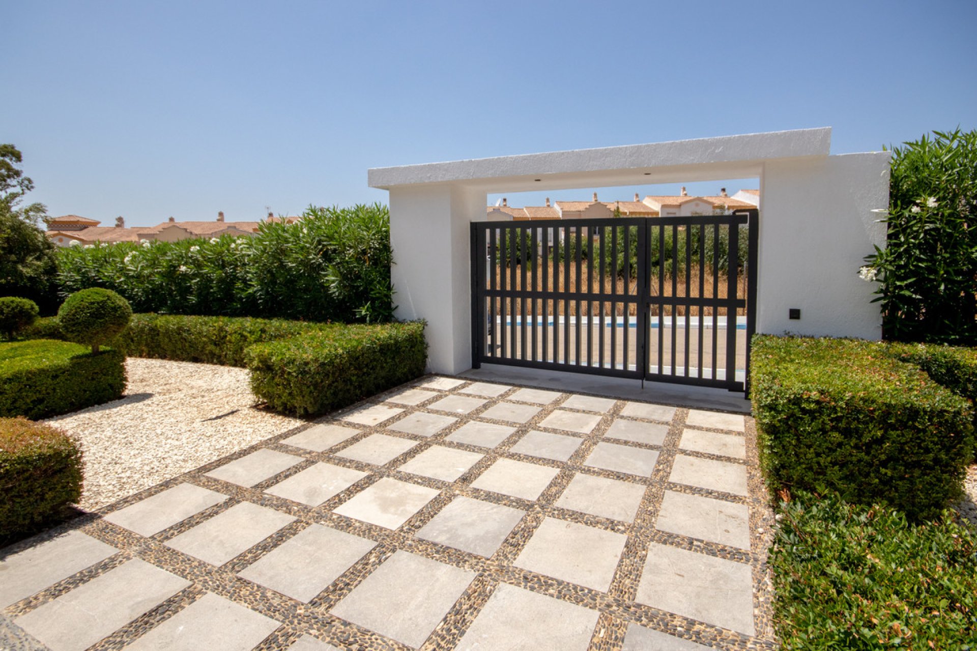 Resale - House - Detached Villa - Manilva - La Duquesa