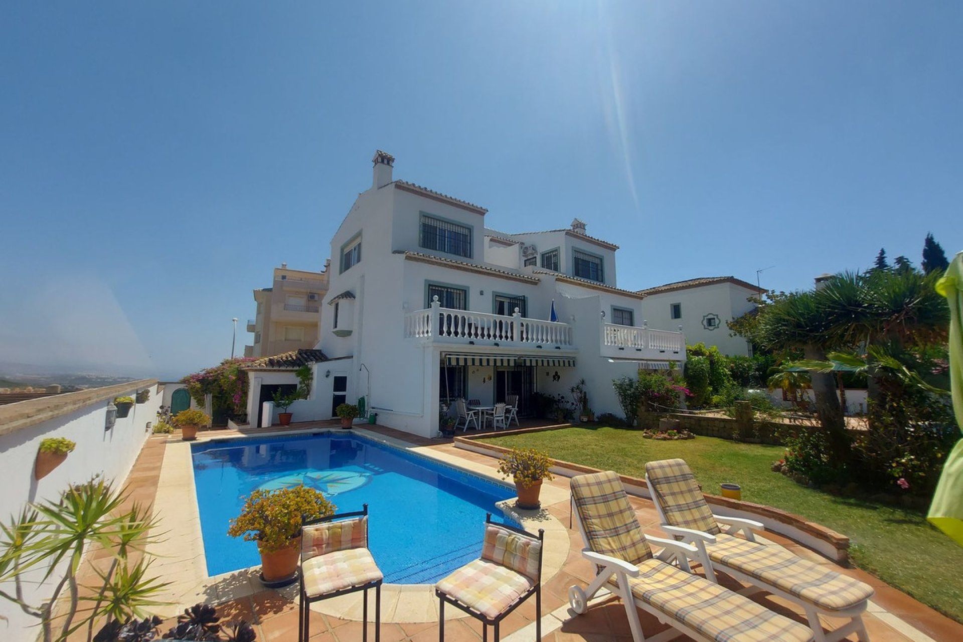 Resale - House - Detached Villa - Manilva - La Duquesa